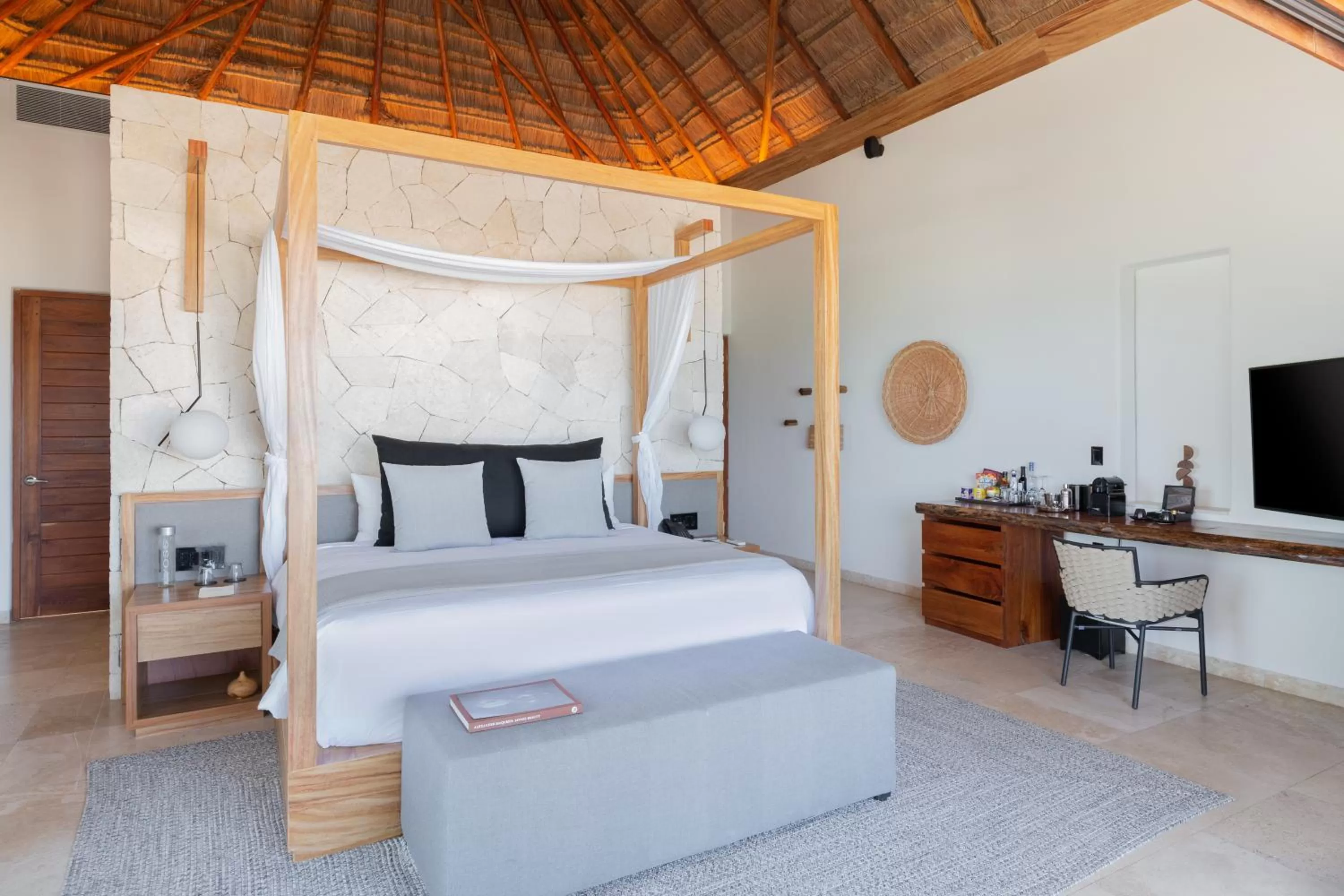 Coffee/tea facilities, Bed in Tago Tulum by G Hotels