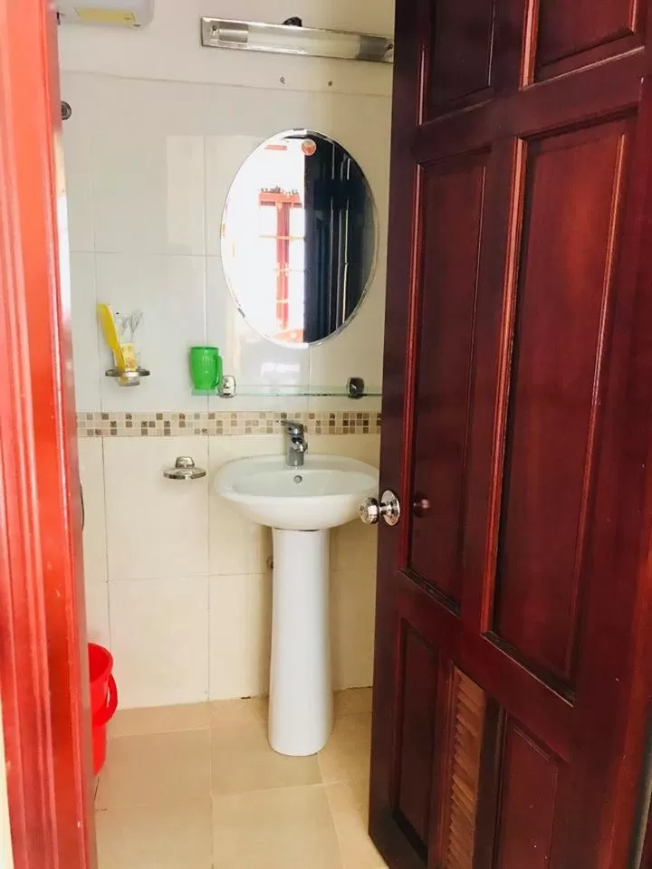 Bathroom in Thái Thanh