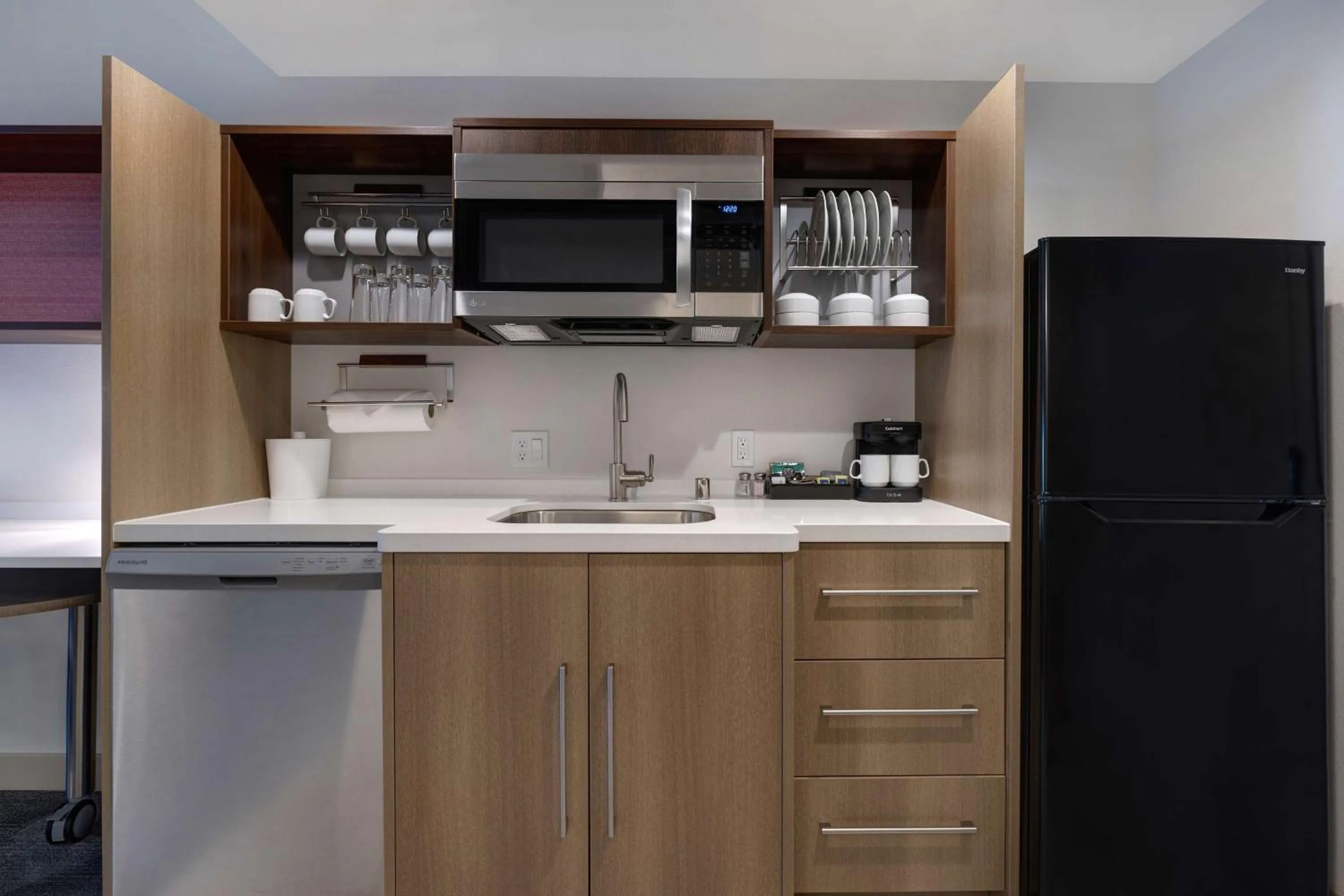 Kitchen or kitchenette in Home2 Suites By Hilton Las Vegas Southwest I-215 Curve