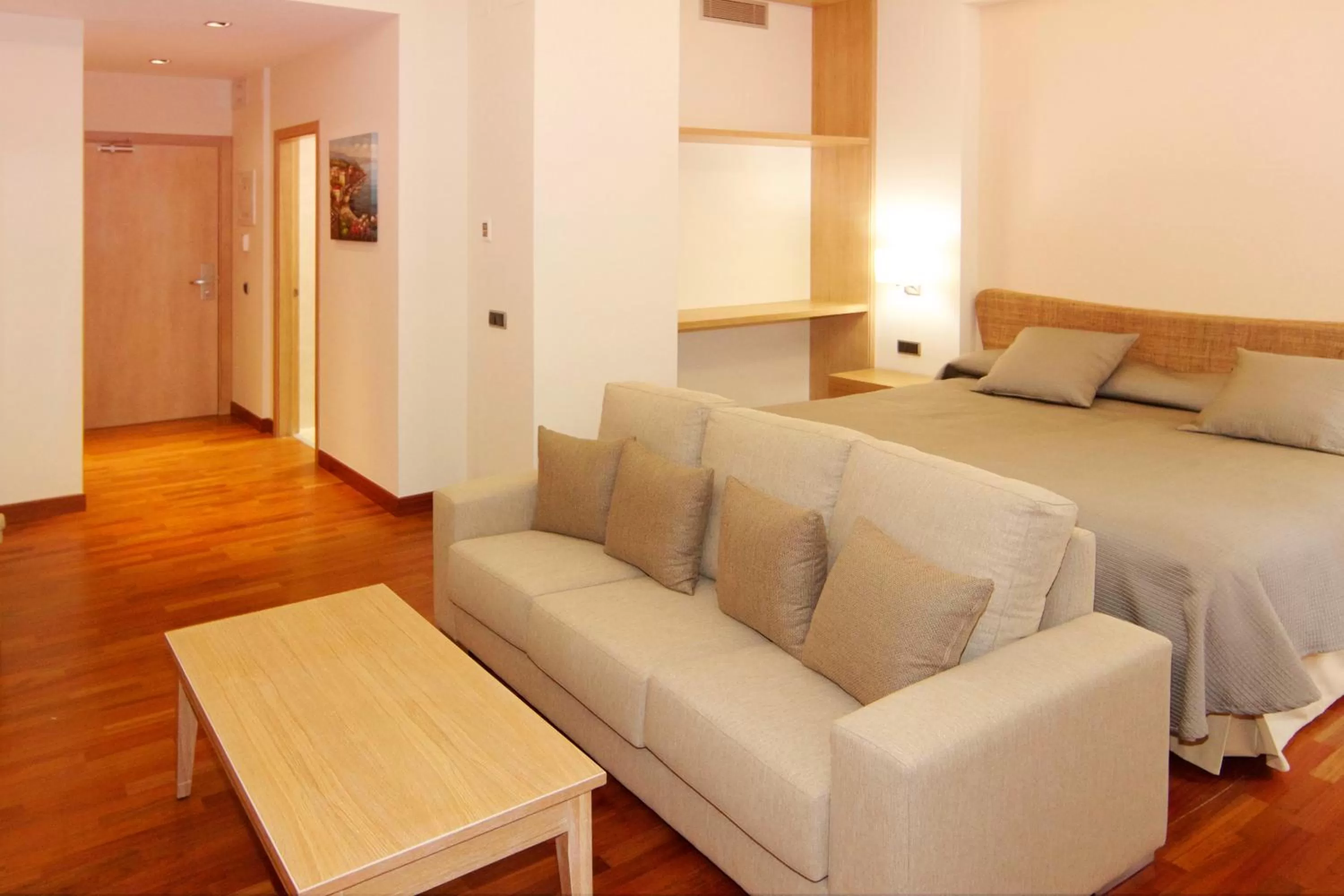 Photo of the whole room, Bed in Casa Consistorial