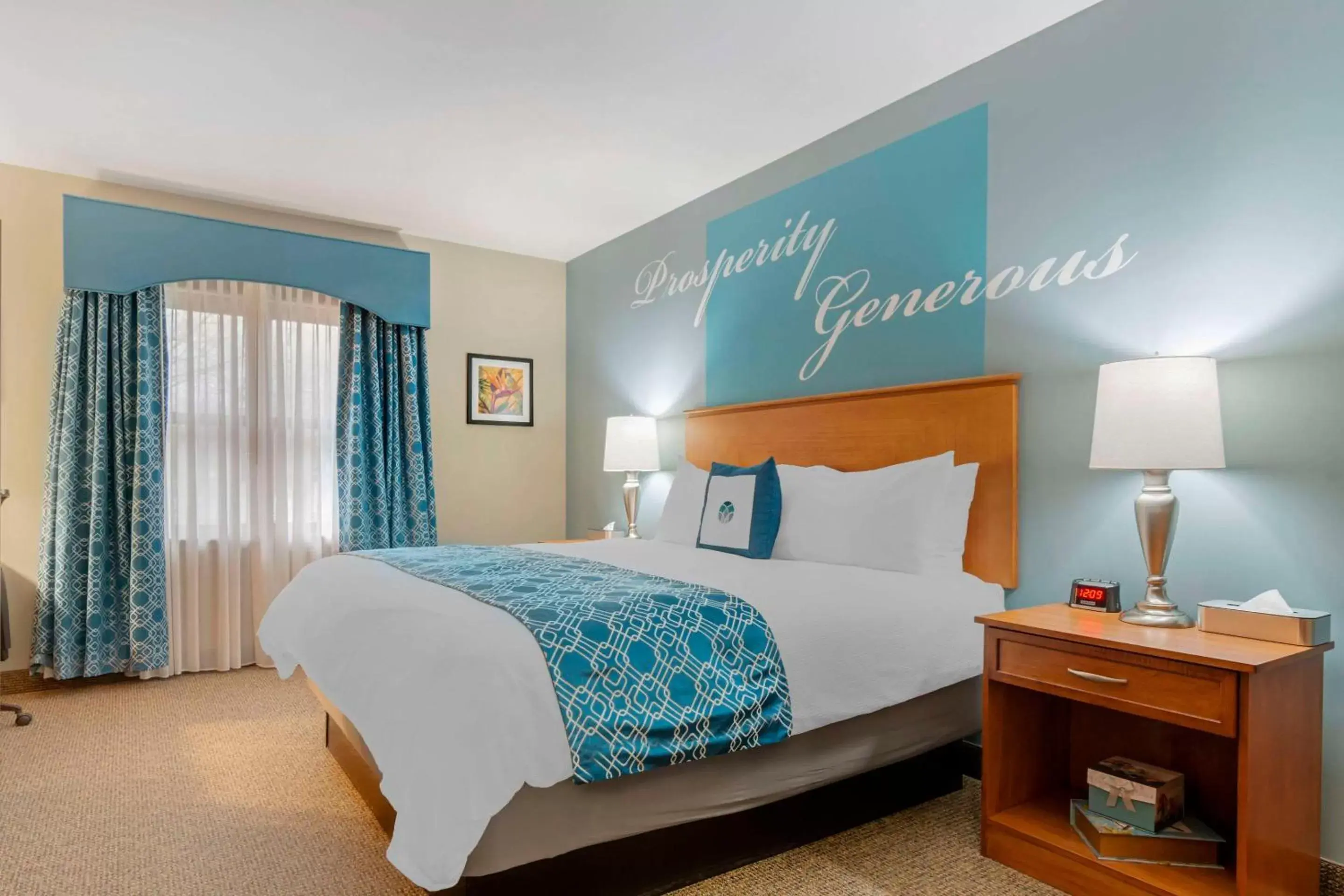 Queen Room with Hearing Accessible - Accessible/Non-Smoking in Unity Hotel and Conference Ctr, Ascend Hotel Collection Queen Room with Hearing Accessible - Accessible/Non-Smoking in Unity Hotel and Conference Ctr, Ascend Hotel Collection