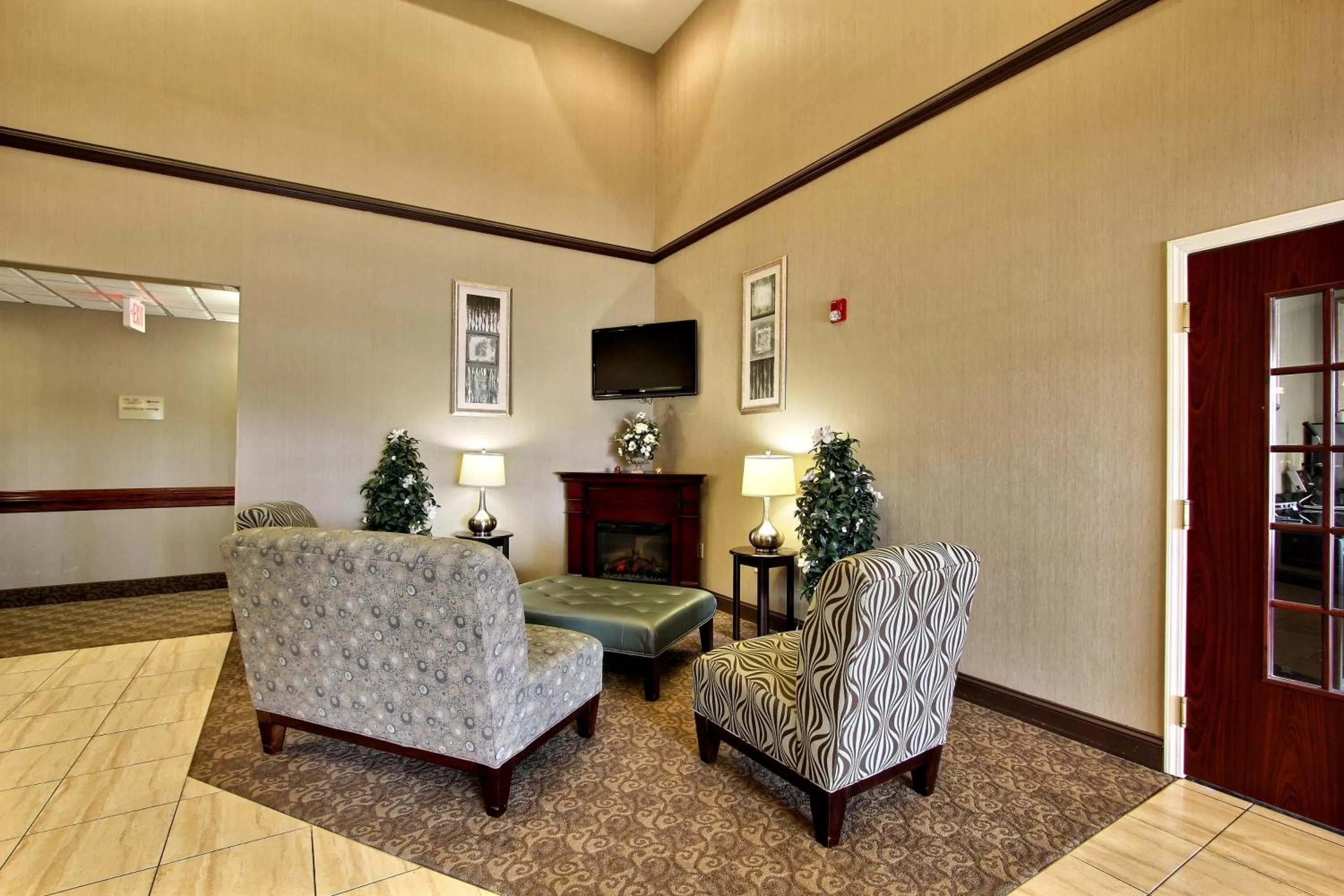 Lobby or reception in Magnolia Inn and Suites Pooler