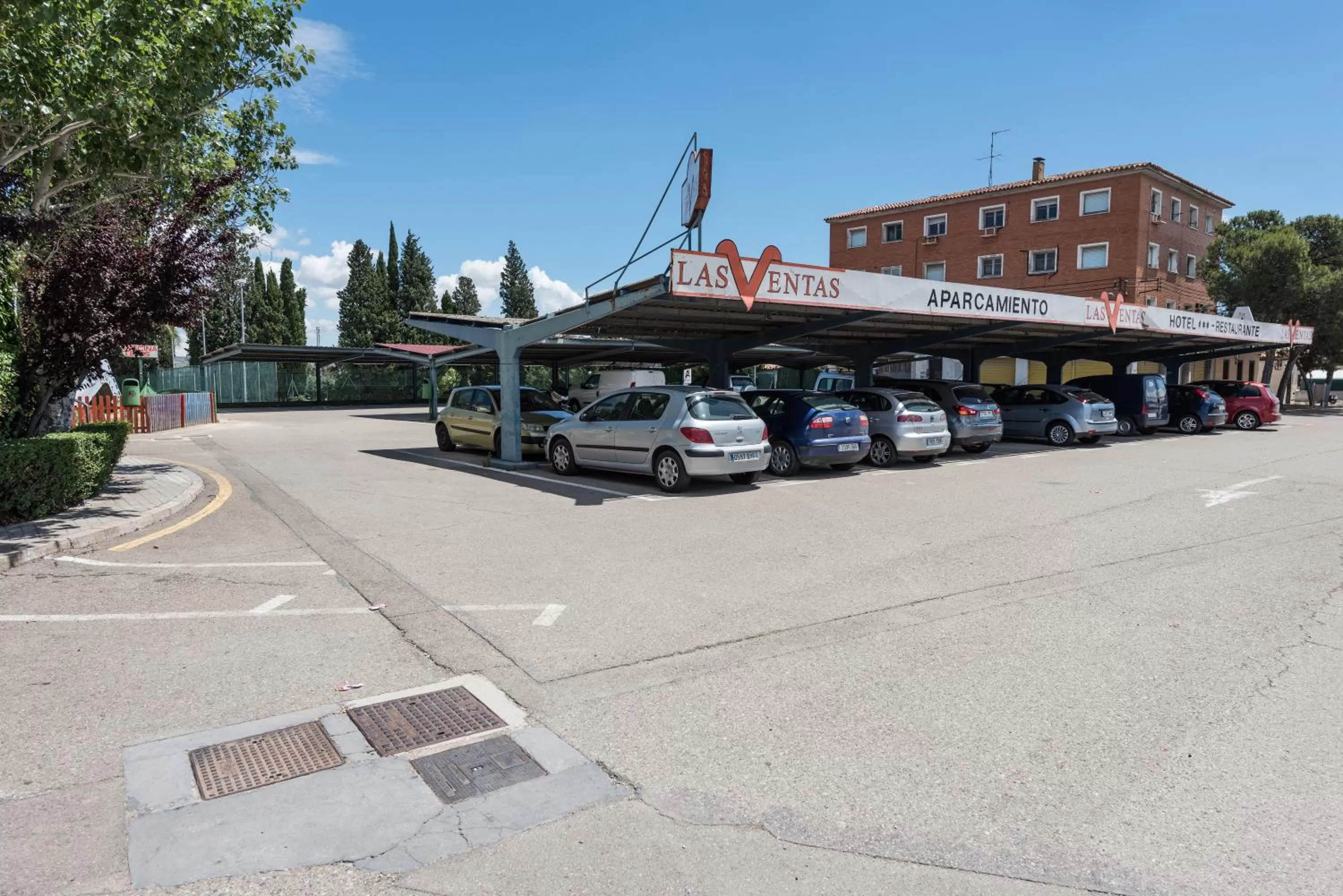 Parking in Las Ventas