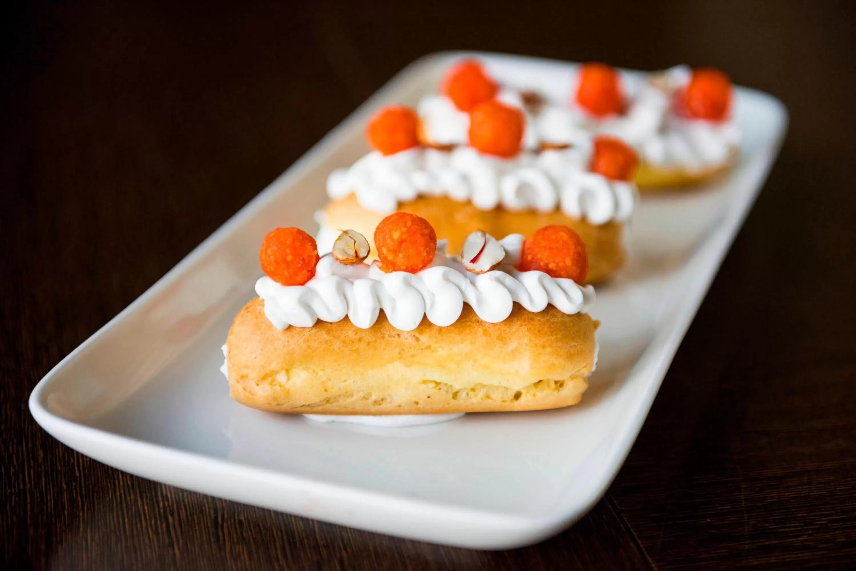 Restaurant/places to eat in Le Meridien Nagpur