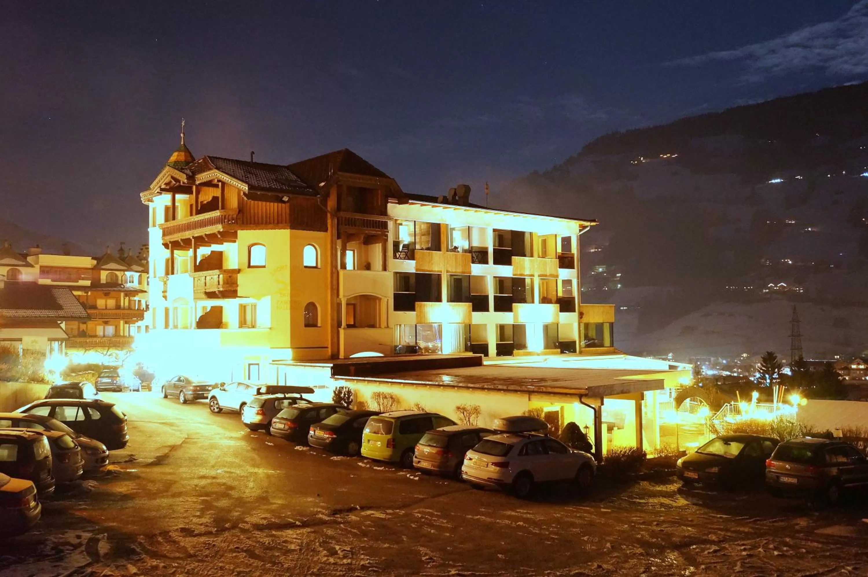Facade/entrance in Alpenhotel Stefanie