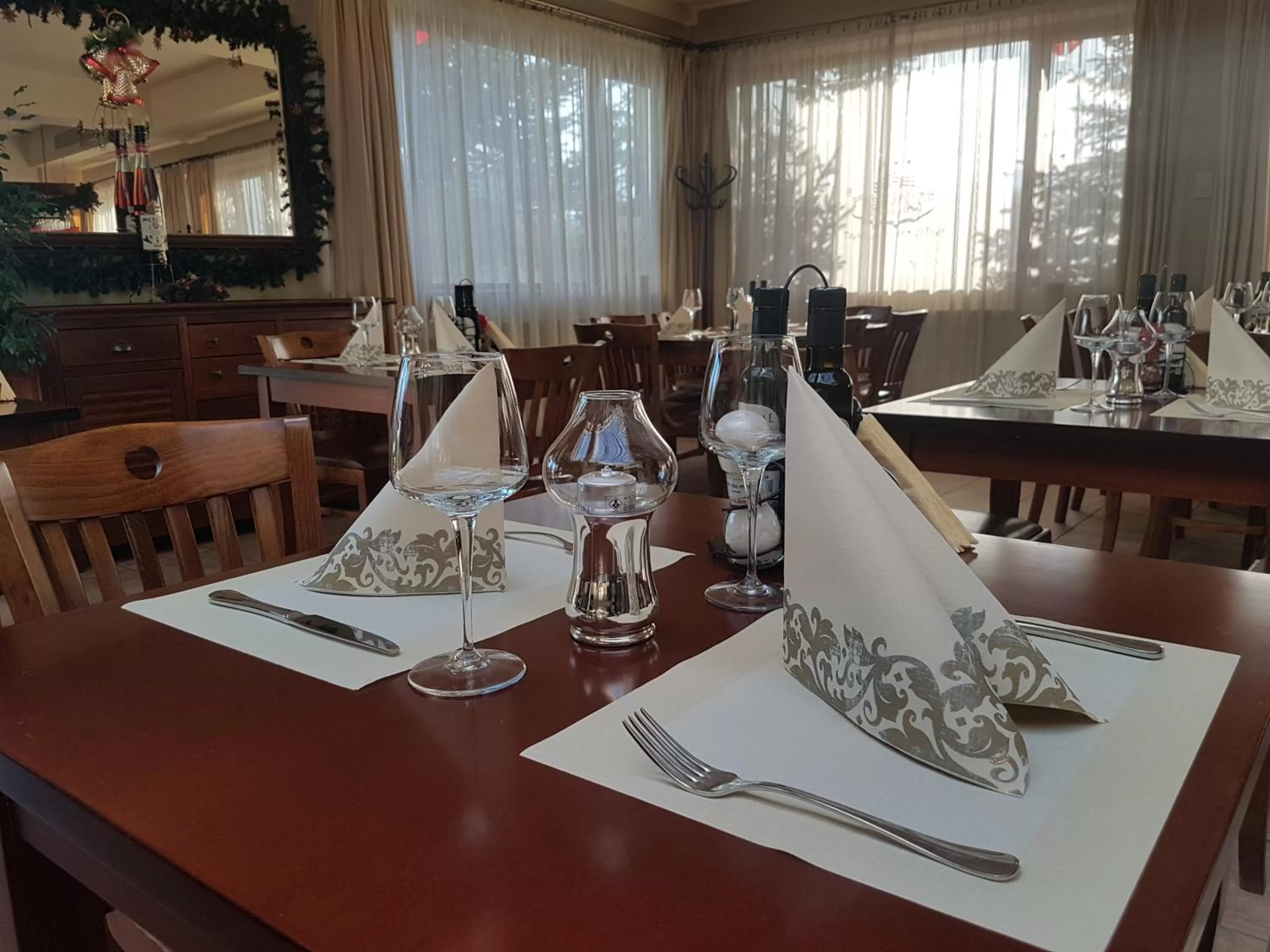 Photo of the whole room in Hotel Garden Club