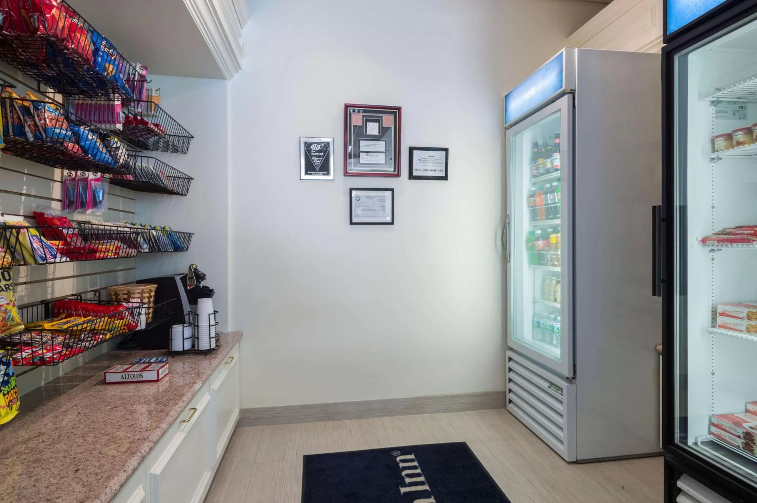 Restaurant/places to eat in Hilton Garden Inn Edison/Raritan Center