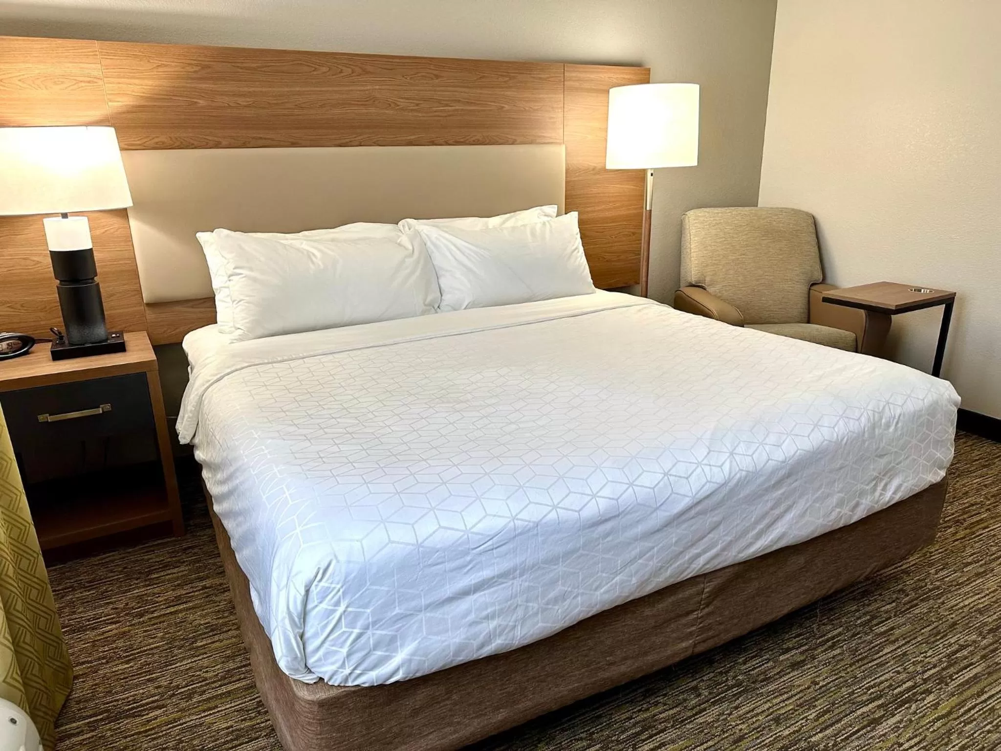 Photo of the whole room, Bed in Candlewood Suites Savannah Airport by IHG