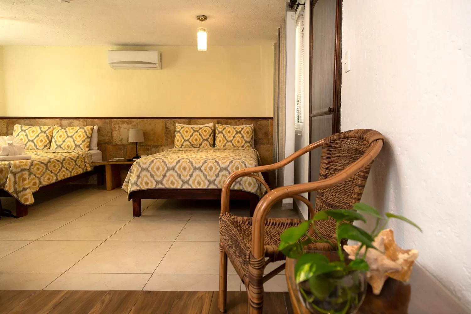 Decorative detail, Bed in Hotel Amar Inn