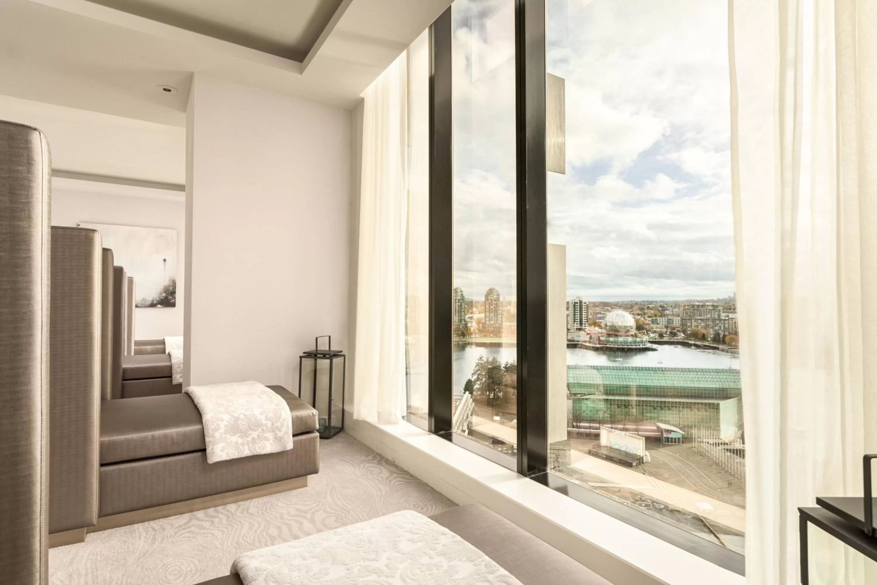 Spa and wellness centre/facilities in JW Marriott Parq Vancouver