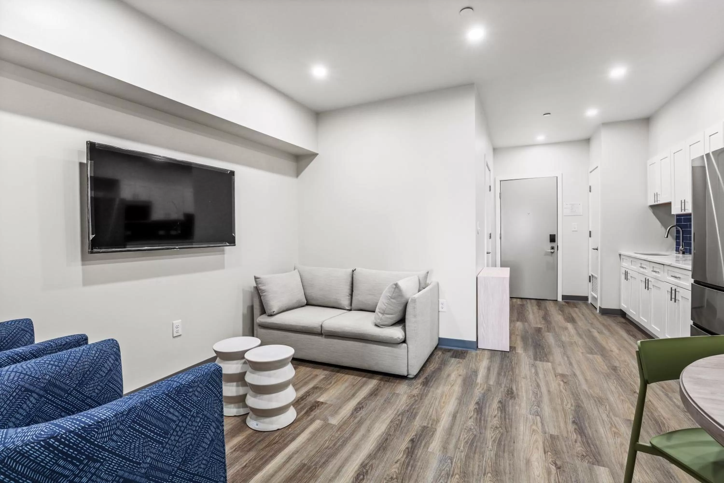 TV and multimedia in Seaport Suites