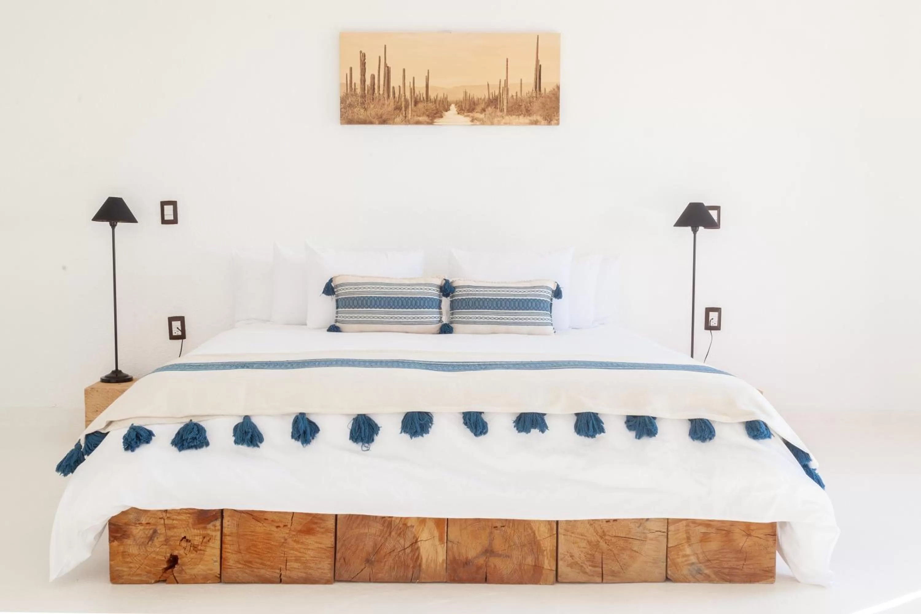 Bed in The White Lodge