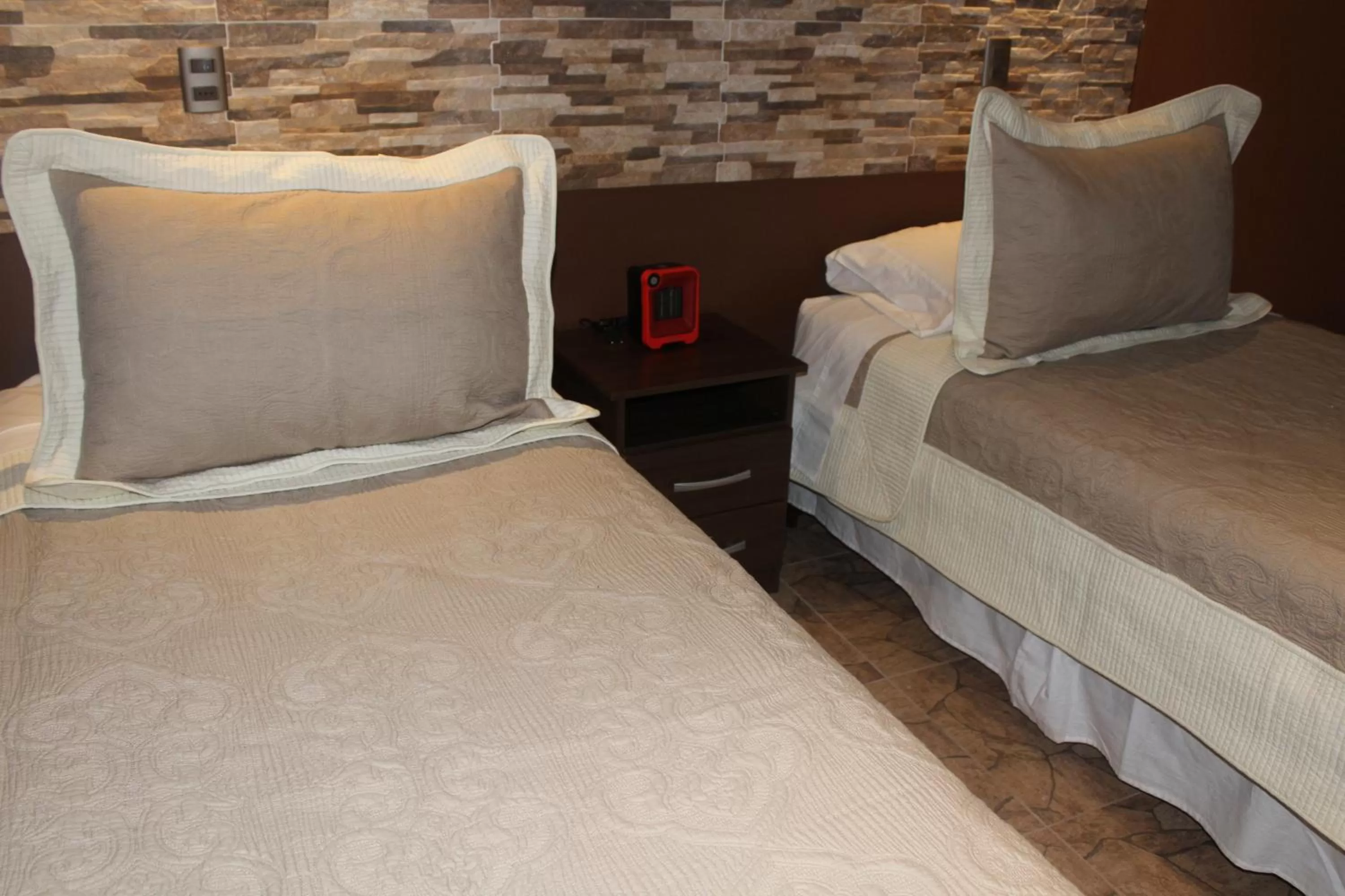 Bed in Hotel Manada del Desierto