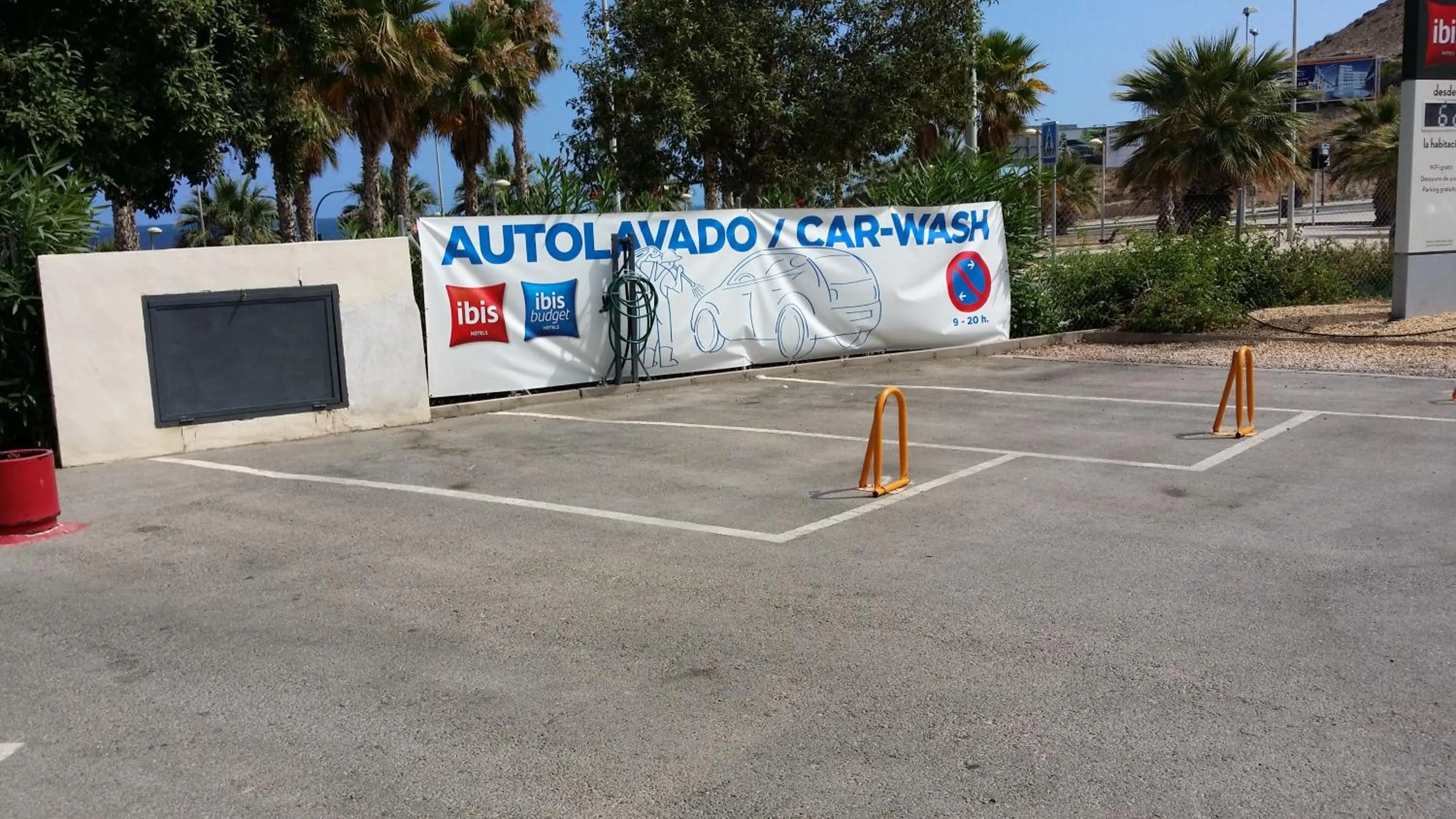 Day in Ibis Budget Alicante