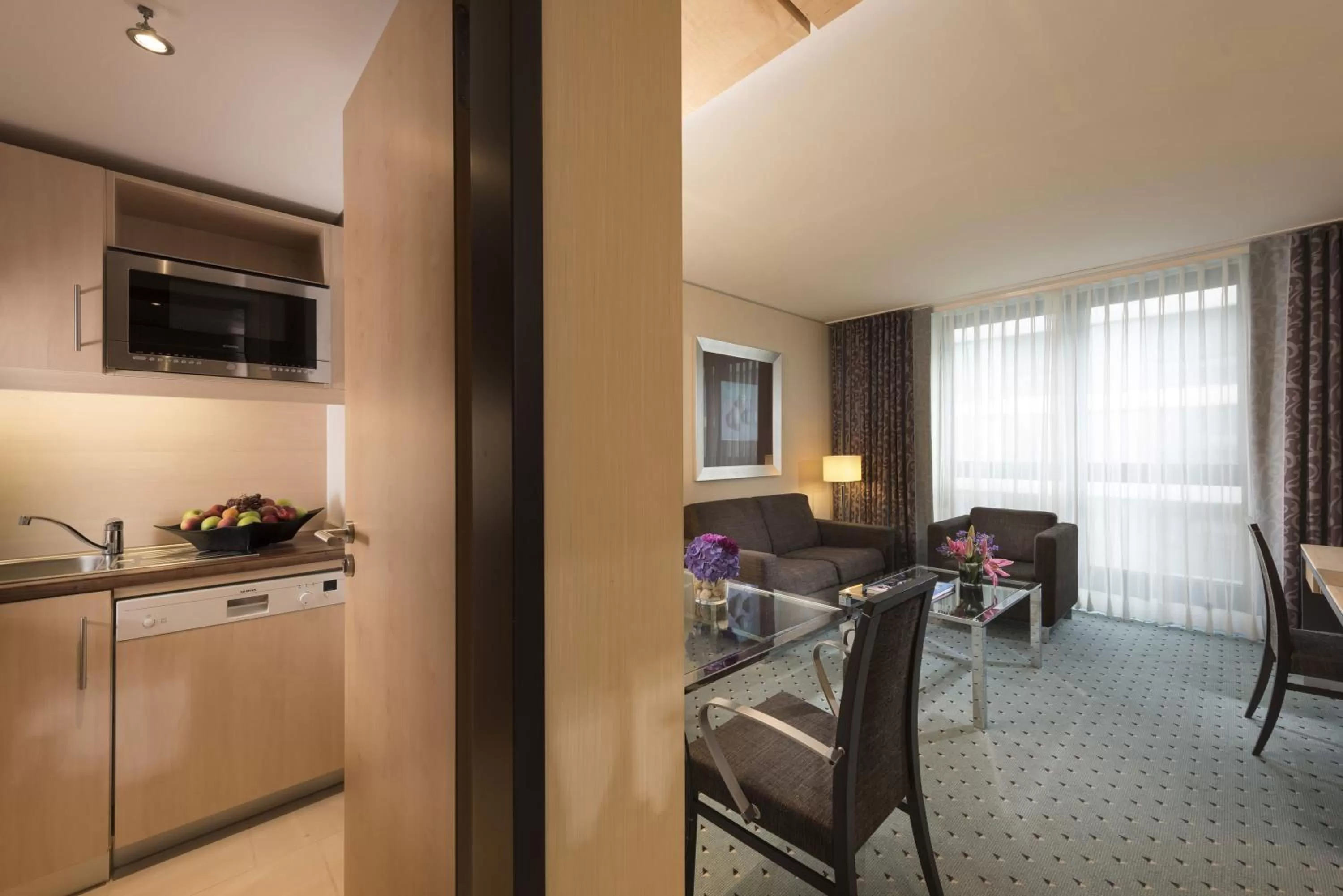 Kitchen or kitchenette in Maritim Hotel Düsseldorf