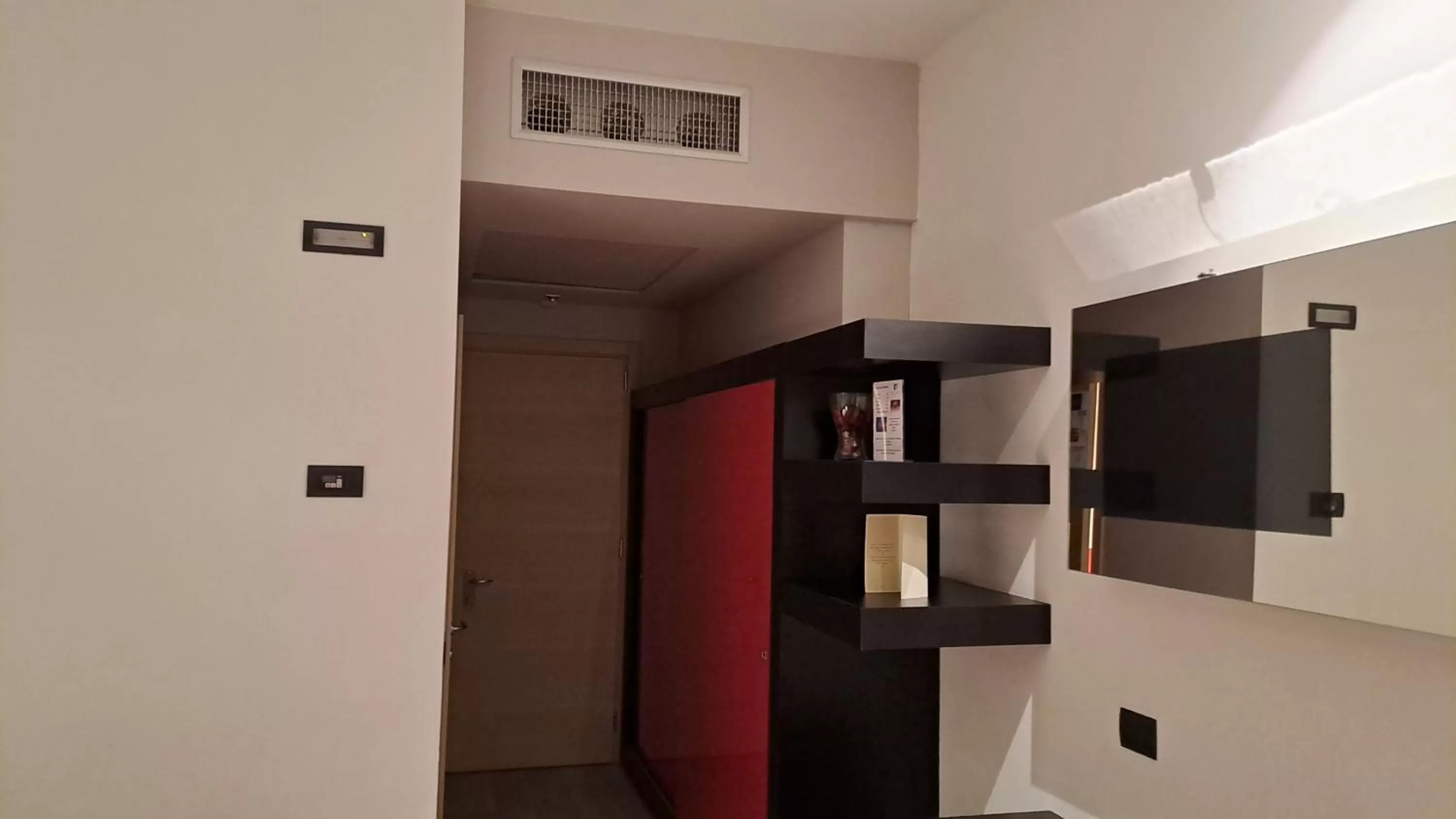 wardrobe in Blue Shades Hotel