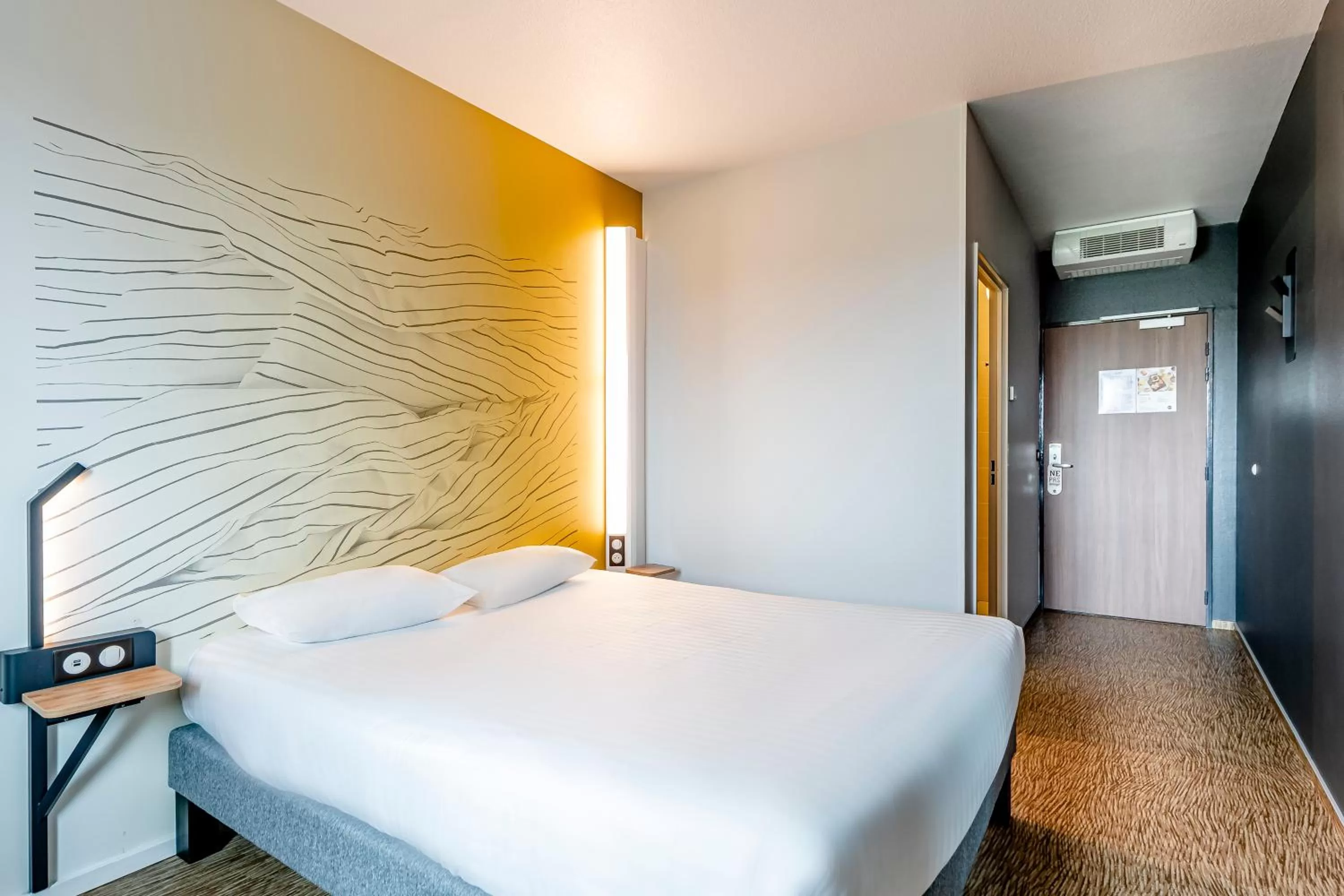 Standard Double Room - Smoking in B&B HOTEL Bordeaux Talence