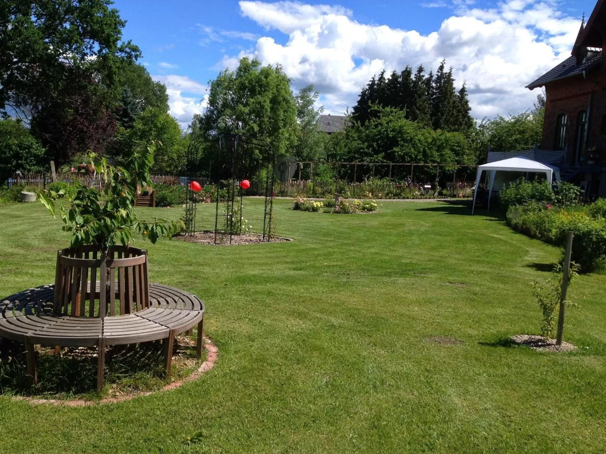 Summer, Garden in B&B Mühlenvilla am Bützower Hafen