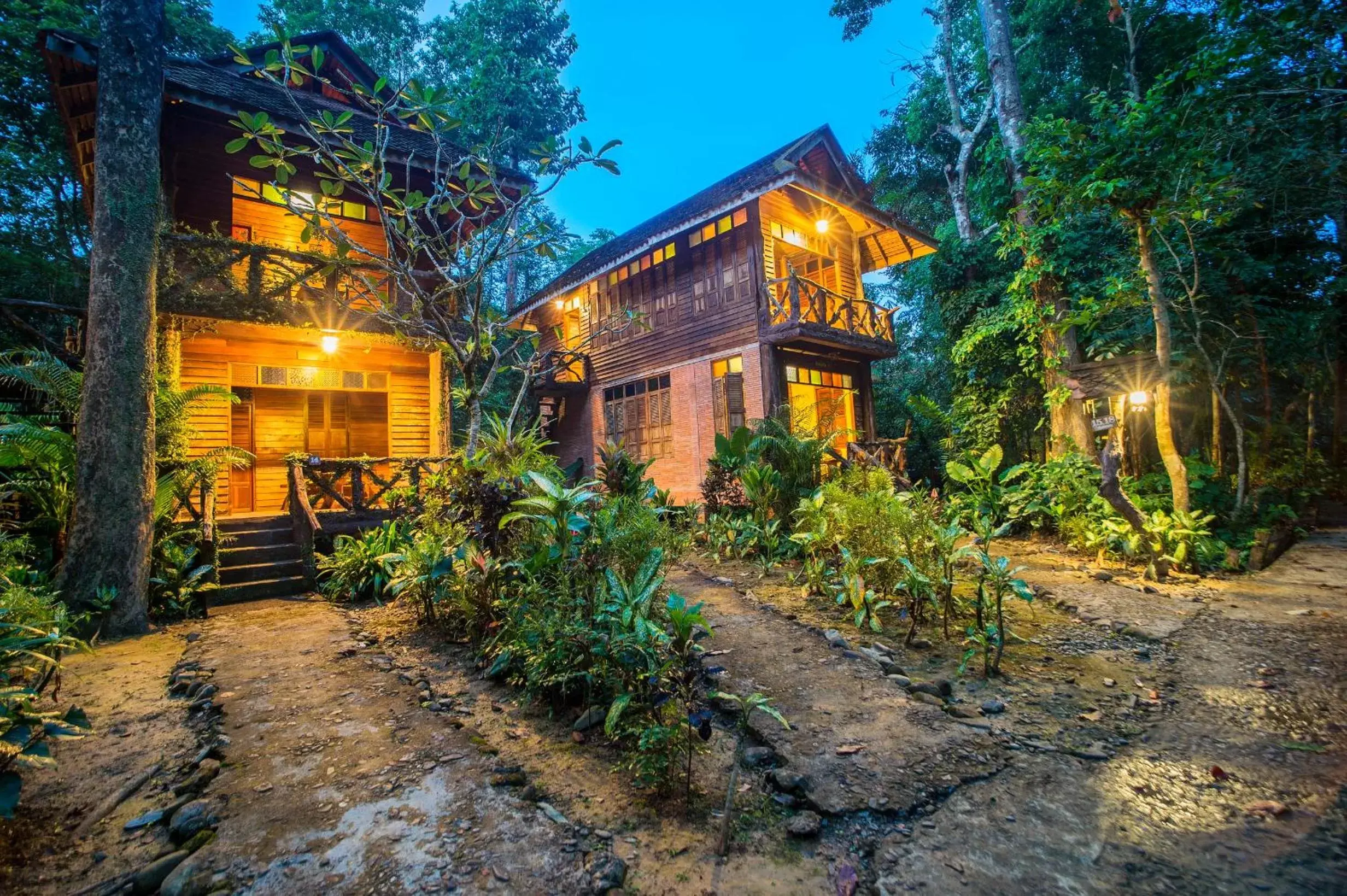 Double Room with Balcony in Art's Riverview Lodge Double Room with Balcony in Art's Riverview Lodge