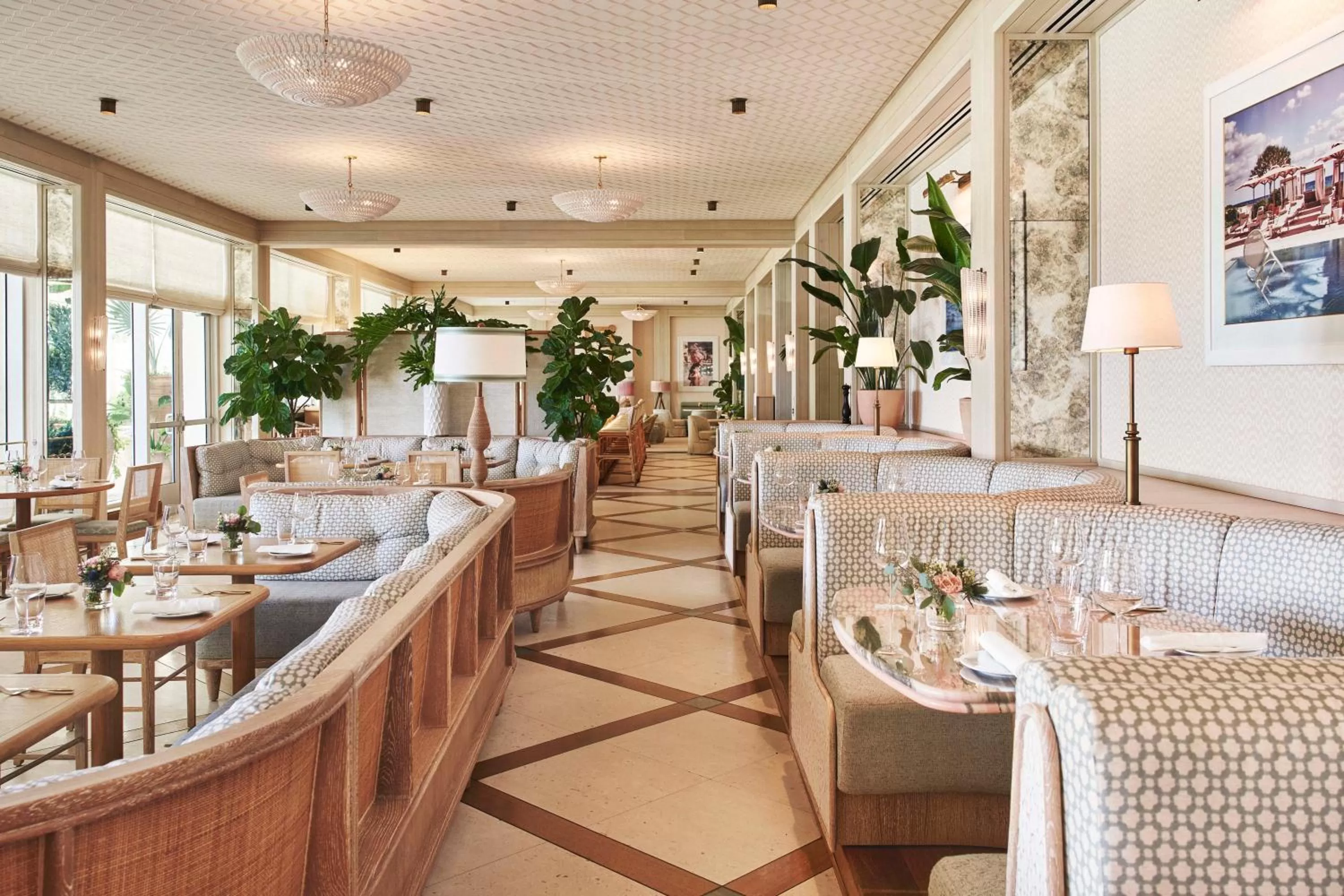 Restaurant/places to eat in Four Seasons Resort Palm Beach