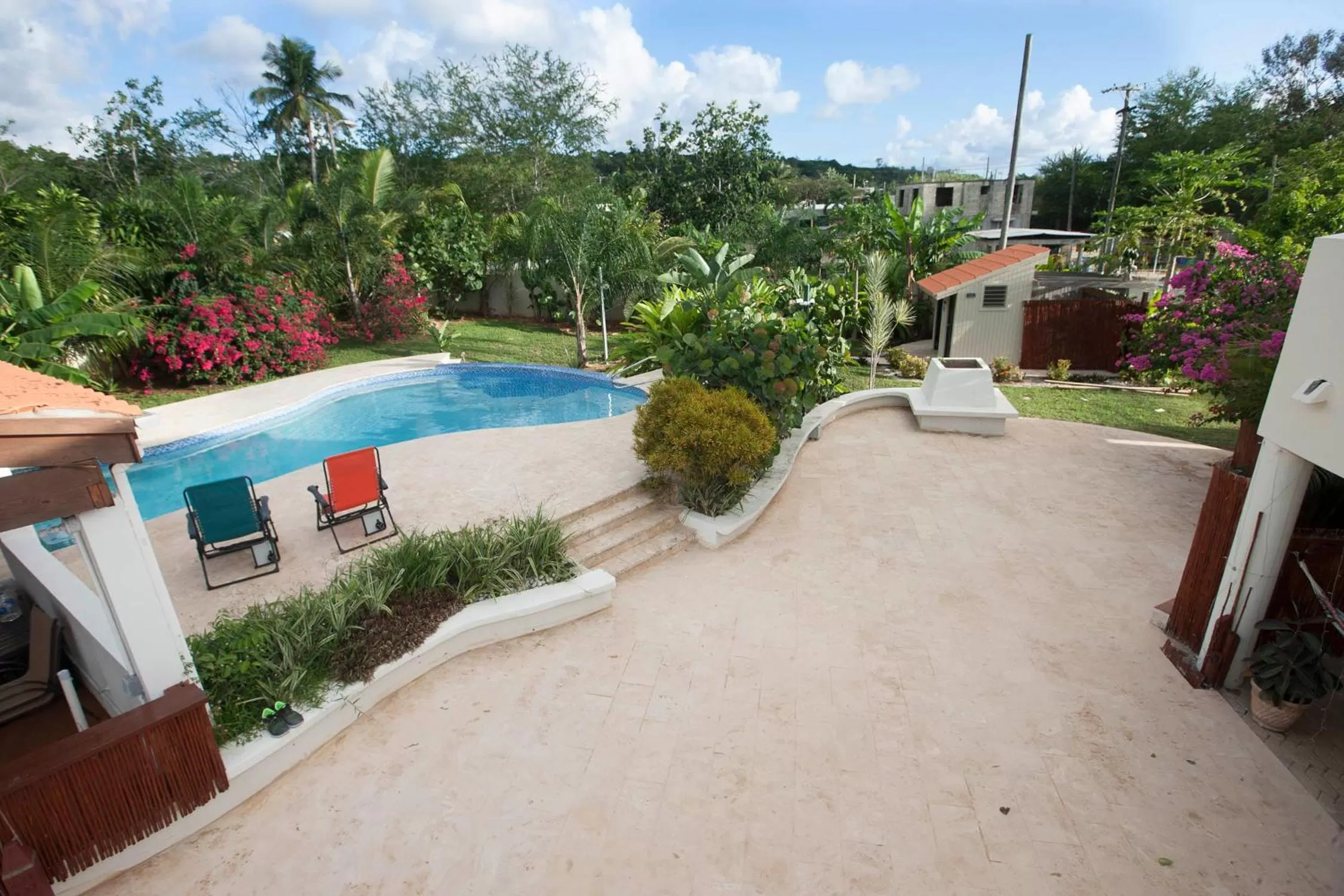 Garden, Pool View in Bella Noni B&B
