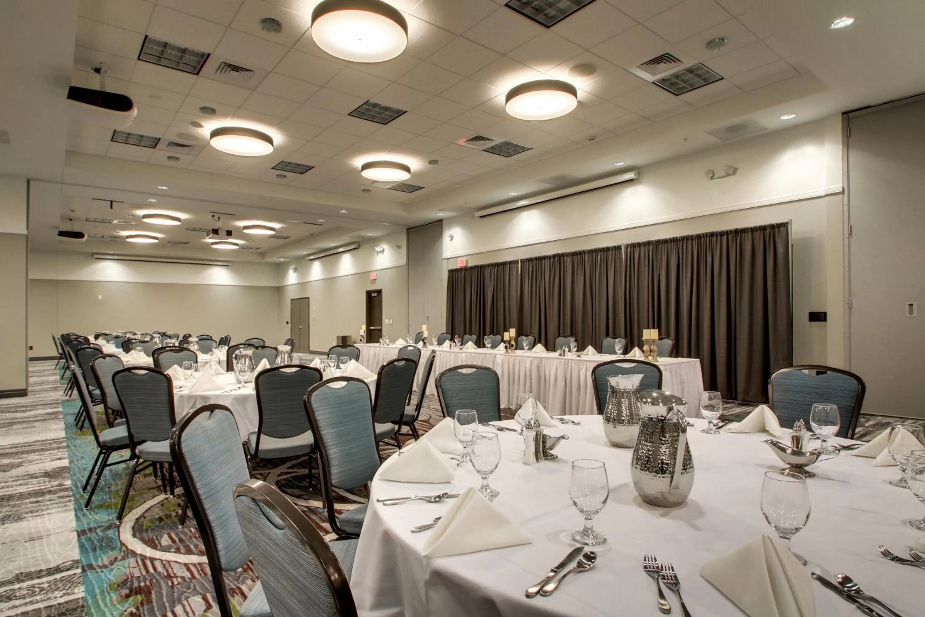Banquet/Function facilities in Holiday Inn & Suites Peoria at Grand Prairie by IHG