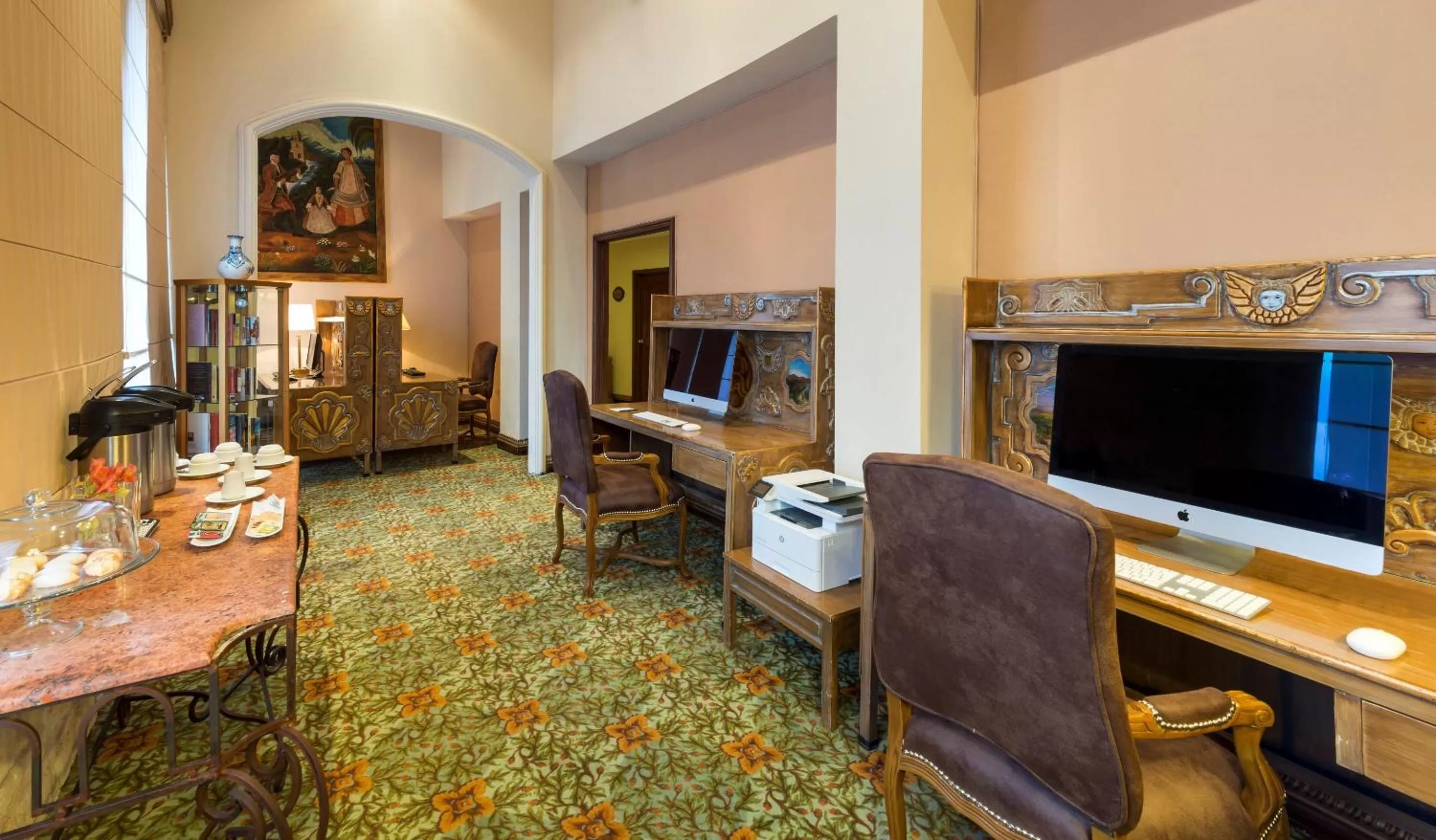 Business facilities in Quinta Real Saltillo