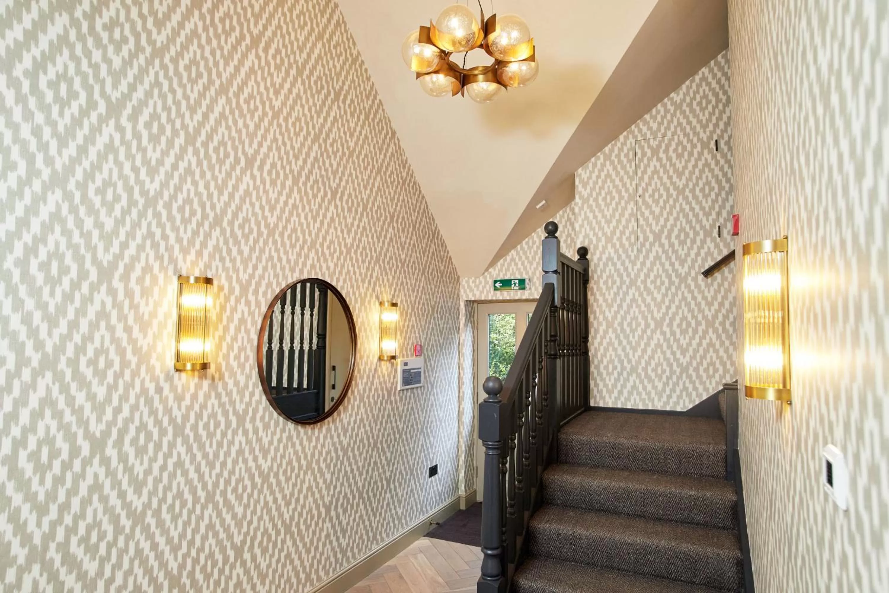 Property building in The Ingham Swan