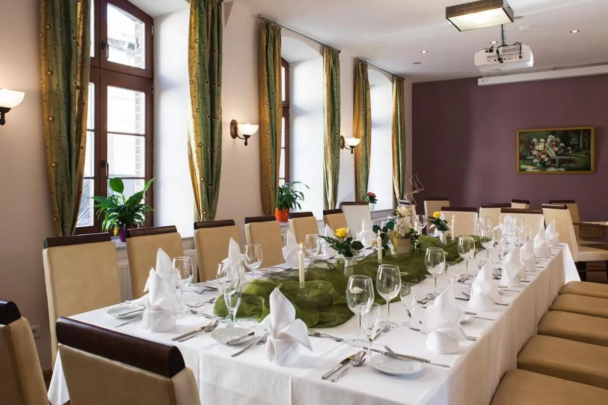 Restaurant/Places to Eat in Hotel Haus Sajons