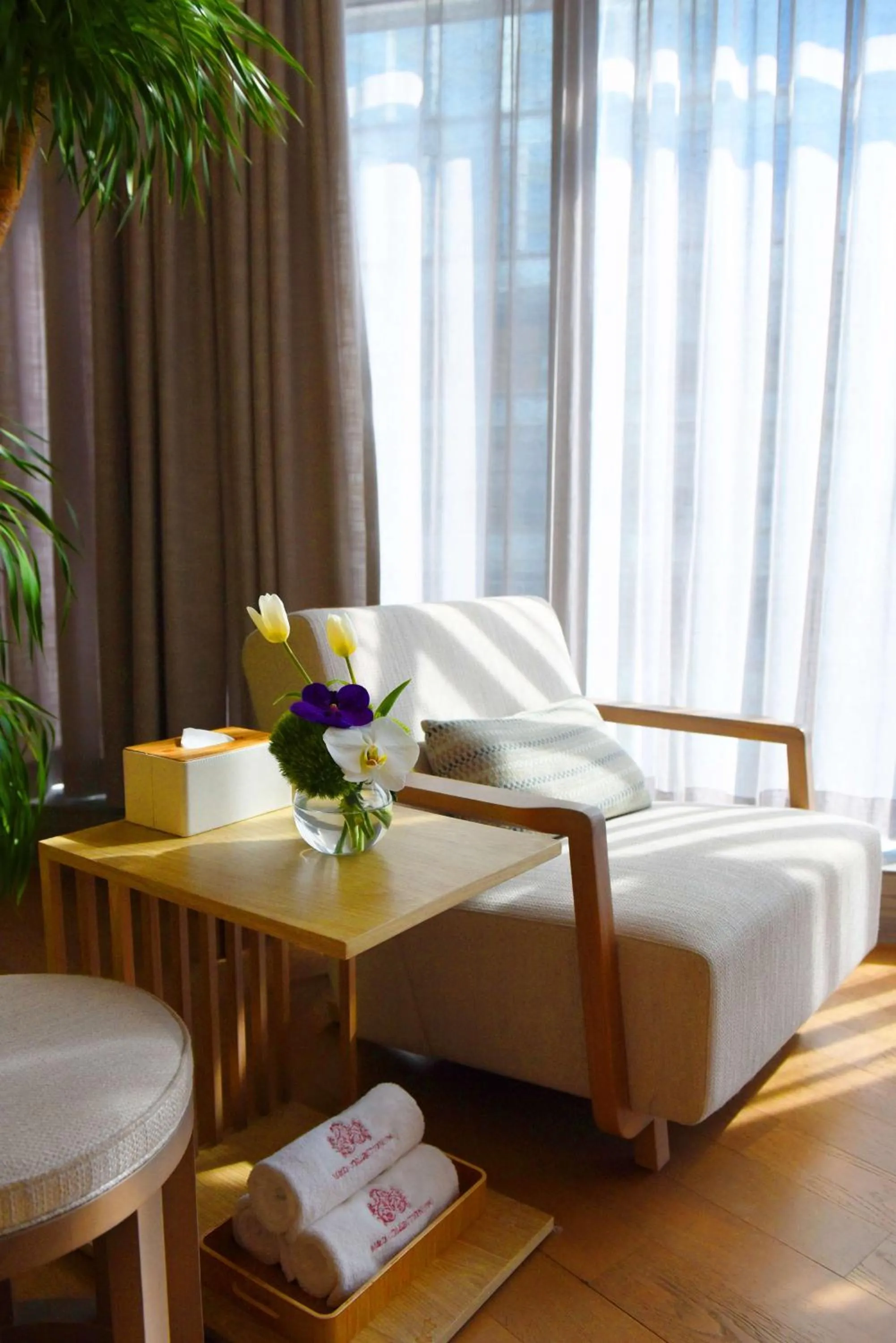 Spa and wellness centre/facilities, Bed in Conrad Shanghai