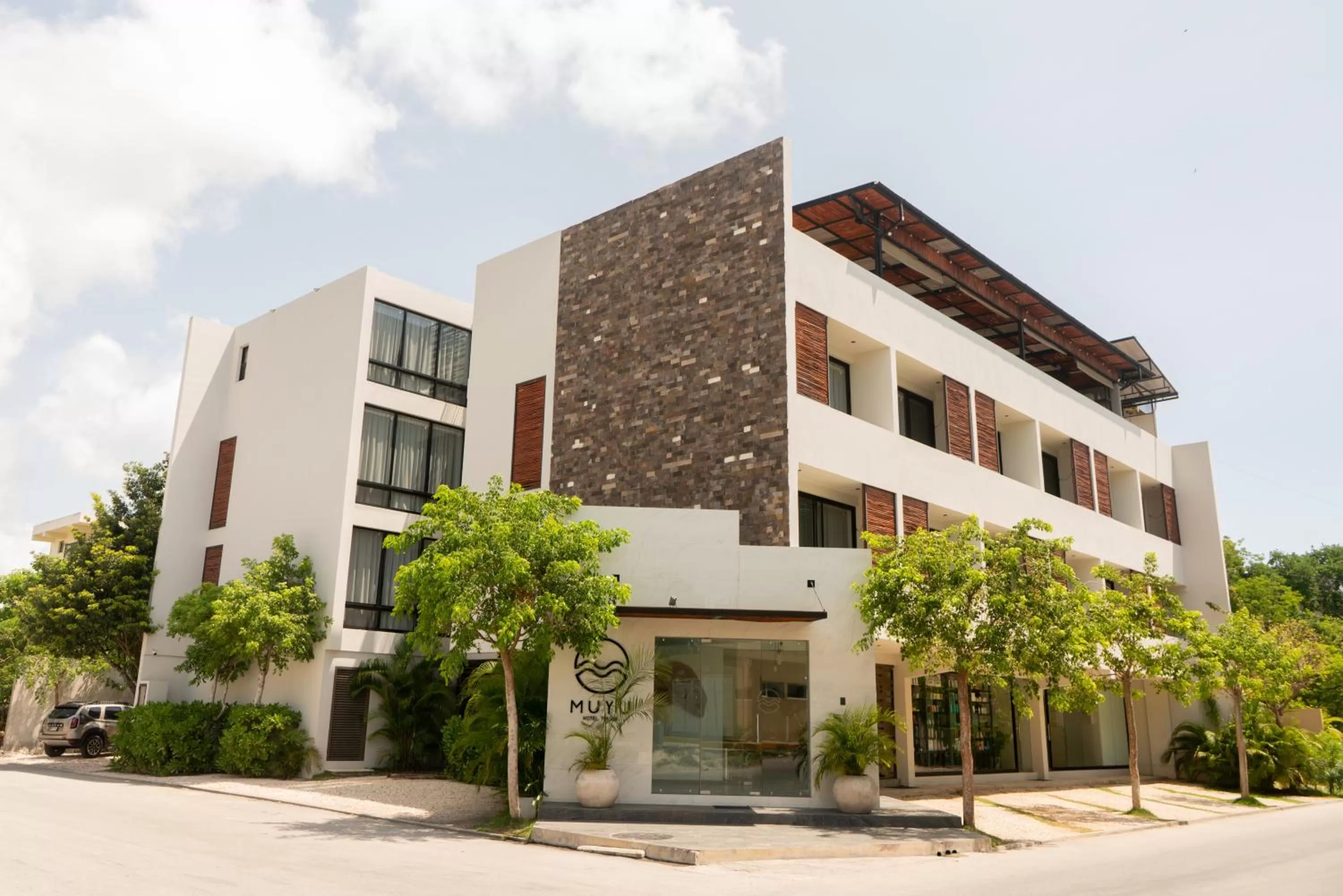 Property building in Hotel Muyu Tulum