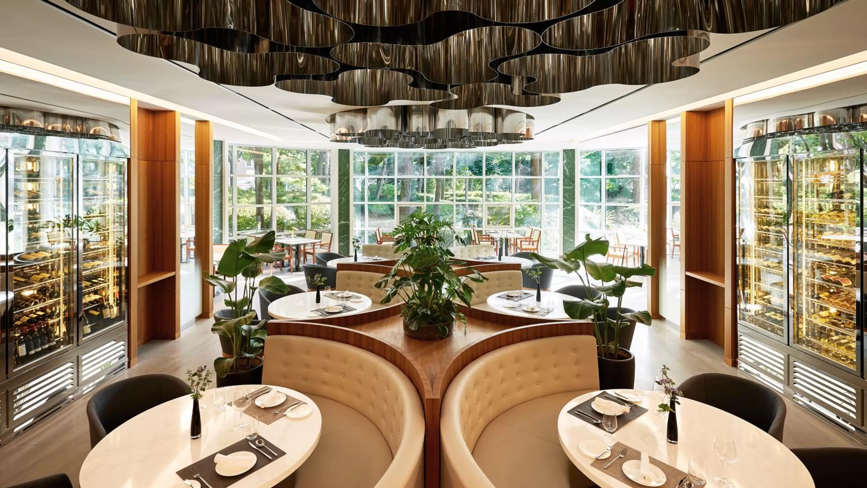 Restaurant/places to eat in Mayfield Hotel Seoul