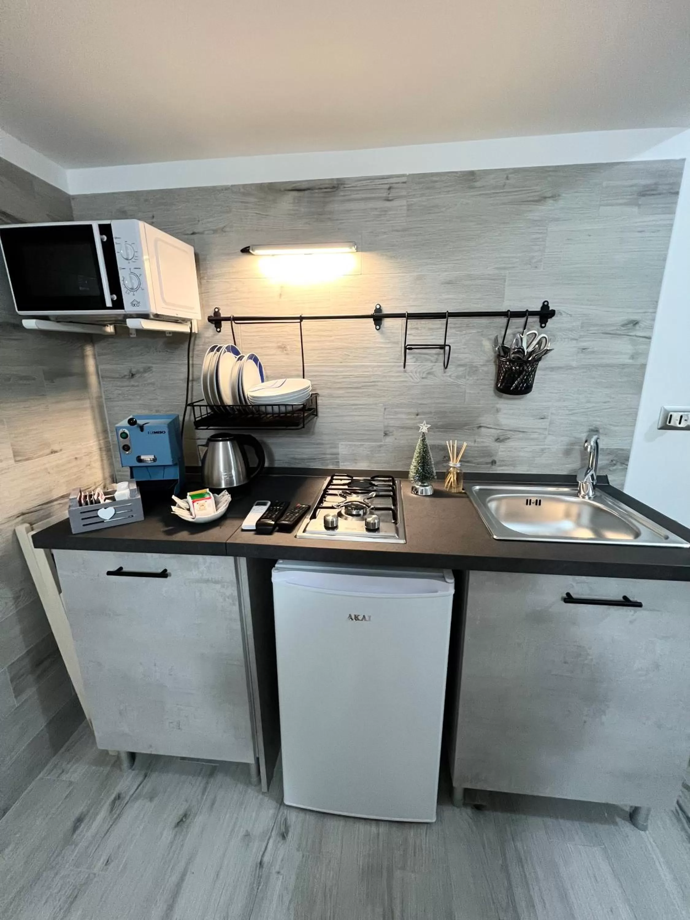 Kitchen/Kitchenette in Casa Vario Napoli Centro