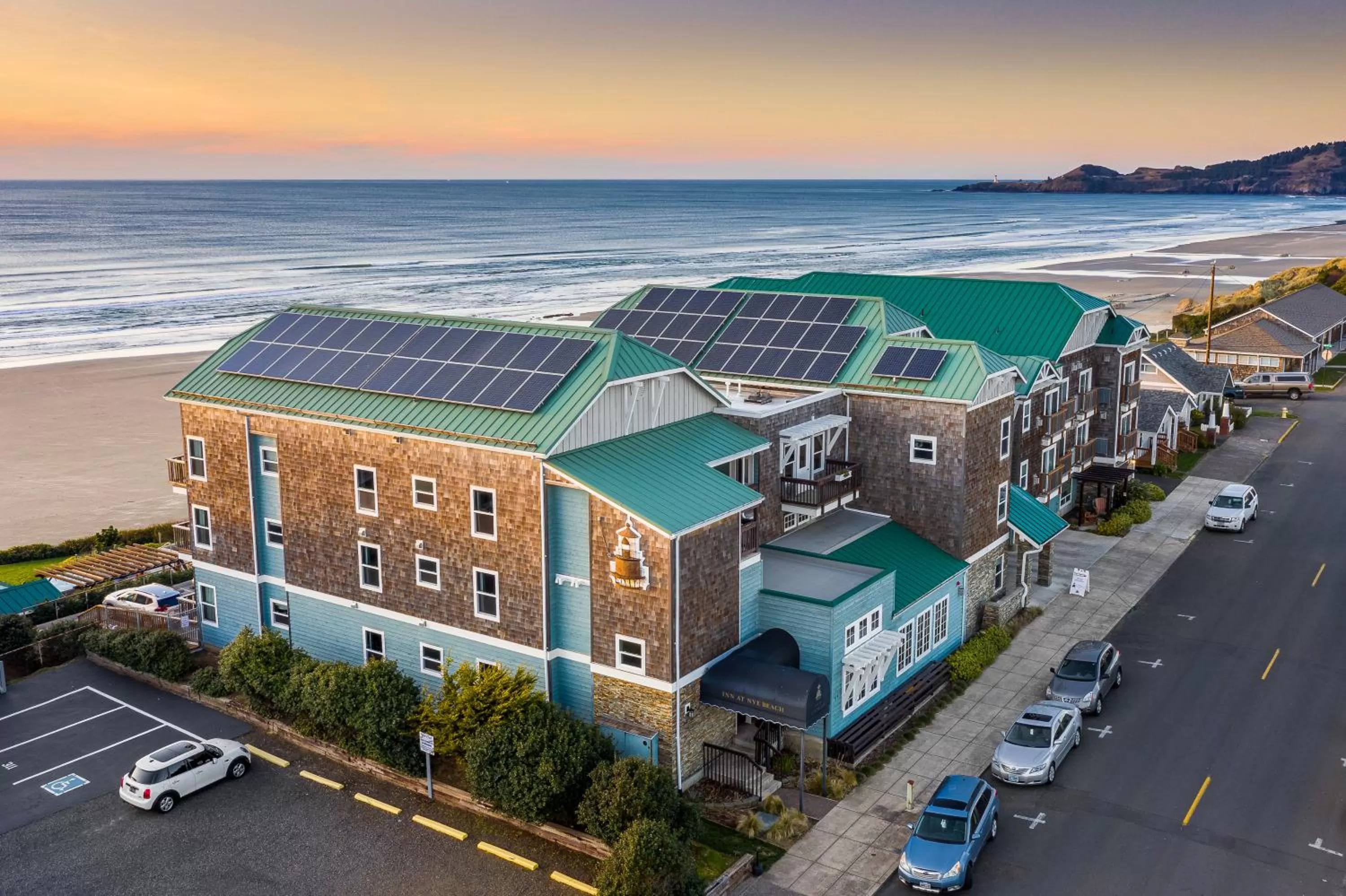 Property building in Inn at Nye Beach