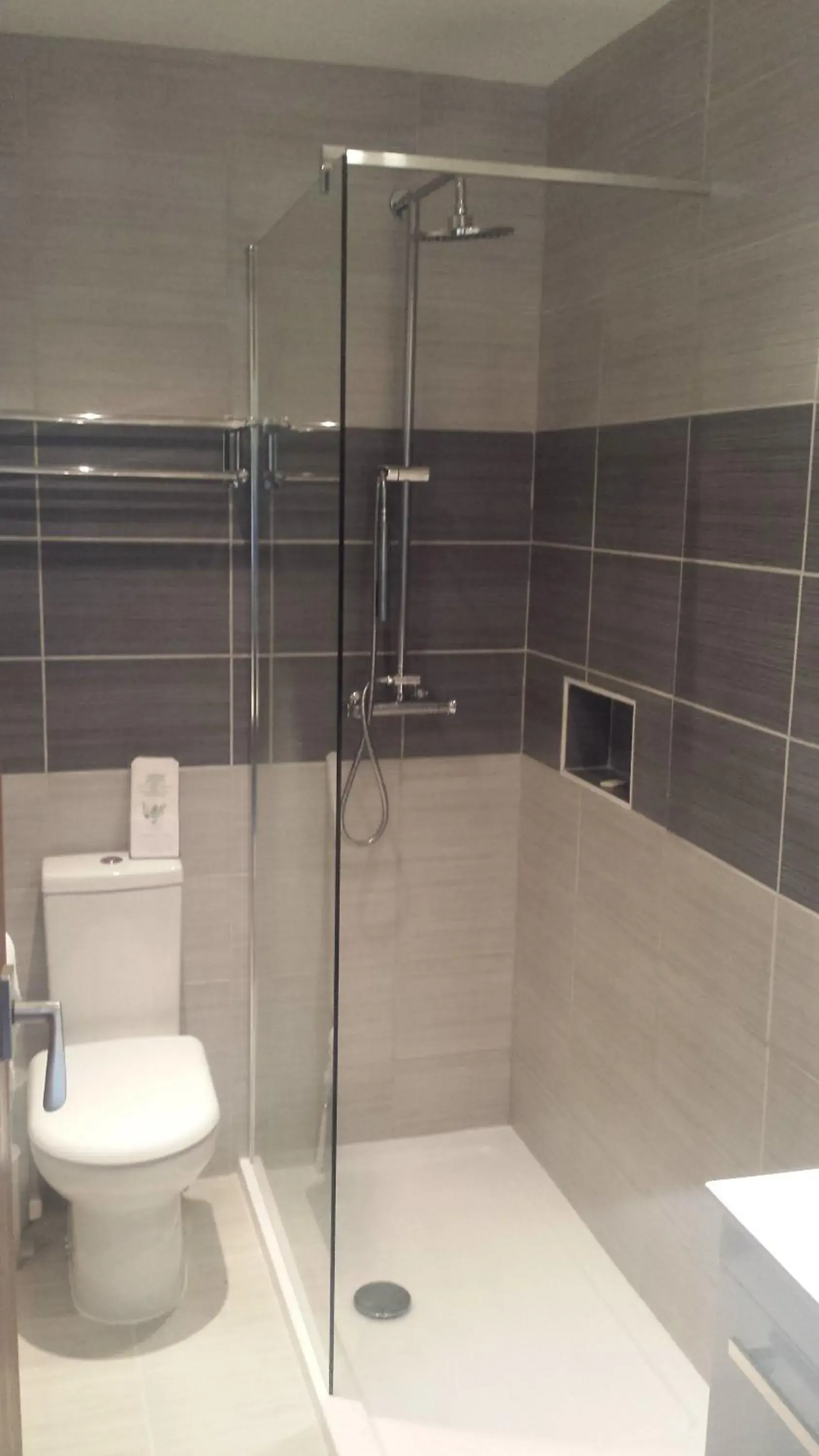 Single Room in Torbay Court Hotel Single Room in Torbay Court Hotel