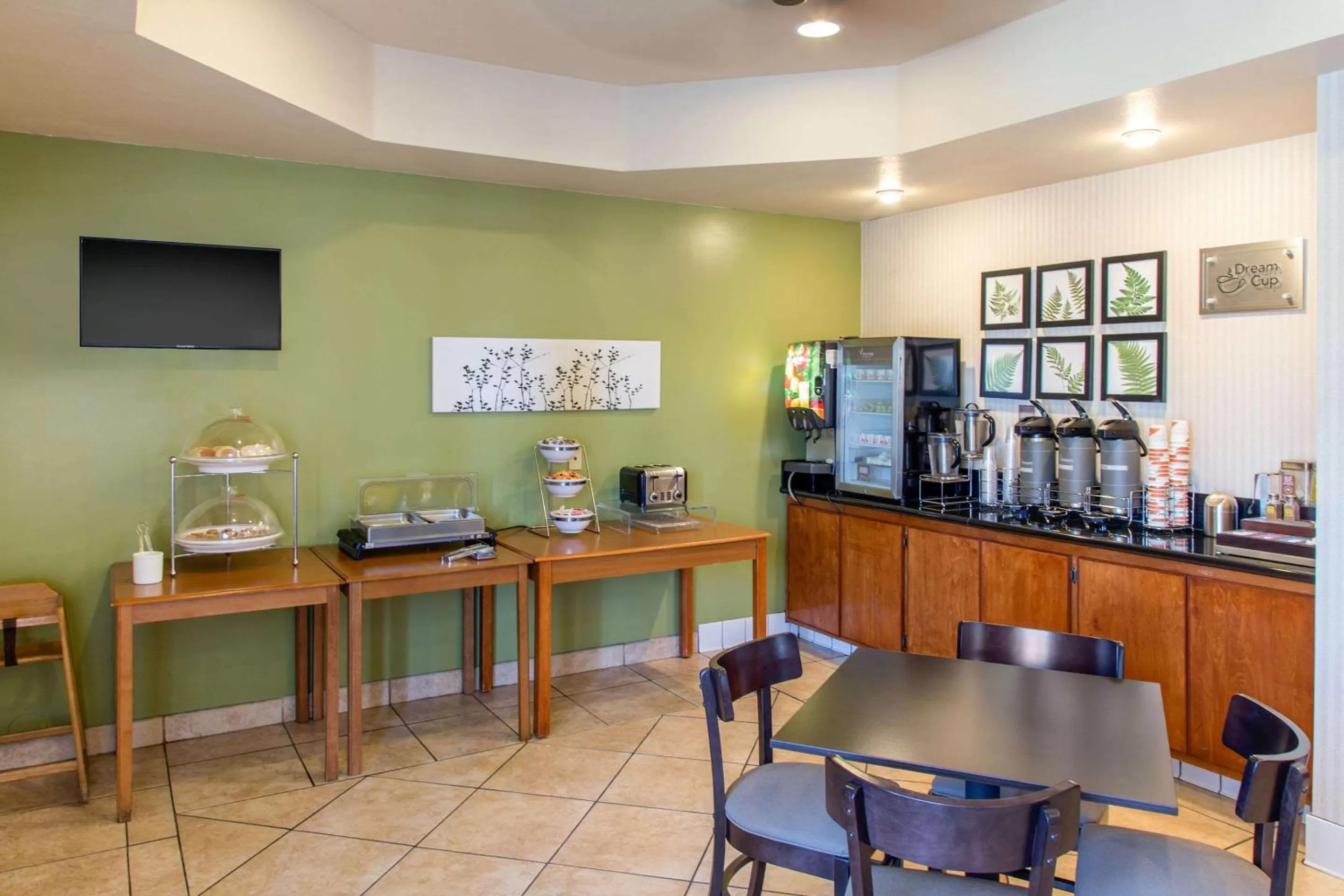 Breakfast in Sleep Inn & Suites Bakersfield North