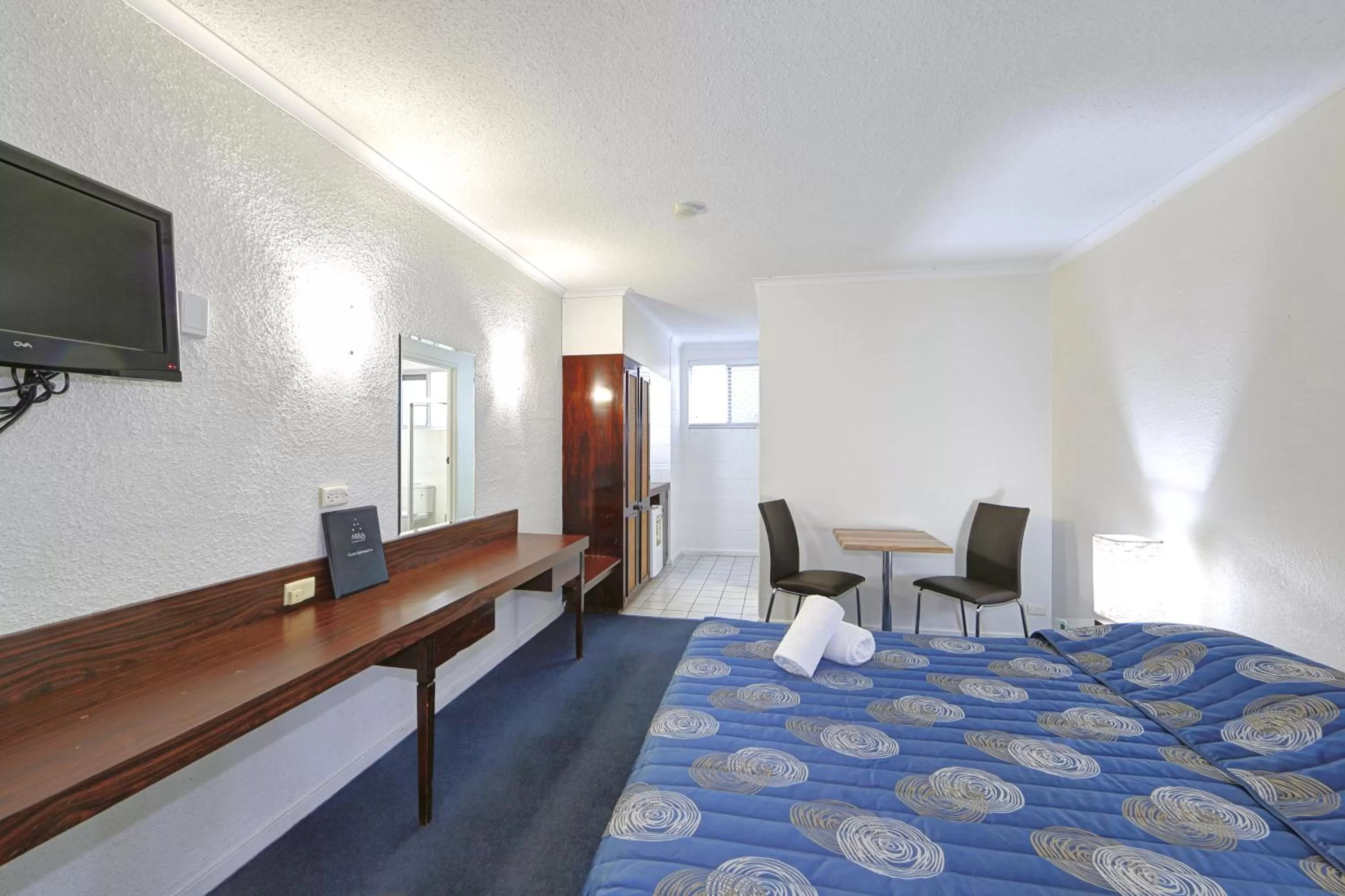 Bedroom, Bed in Alexandra Park Motor Inn