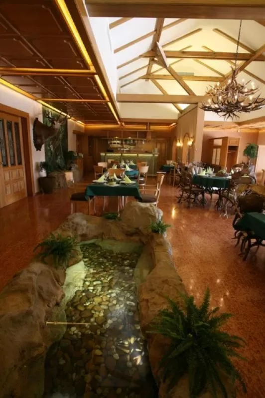 Restaurant/Places to Eat in Lovecká Bašta