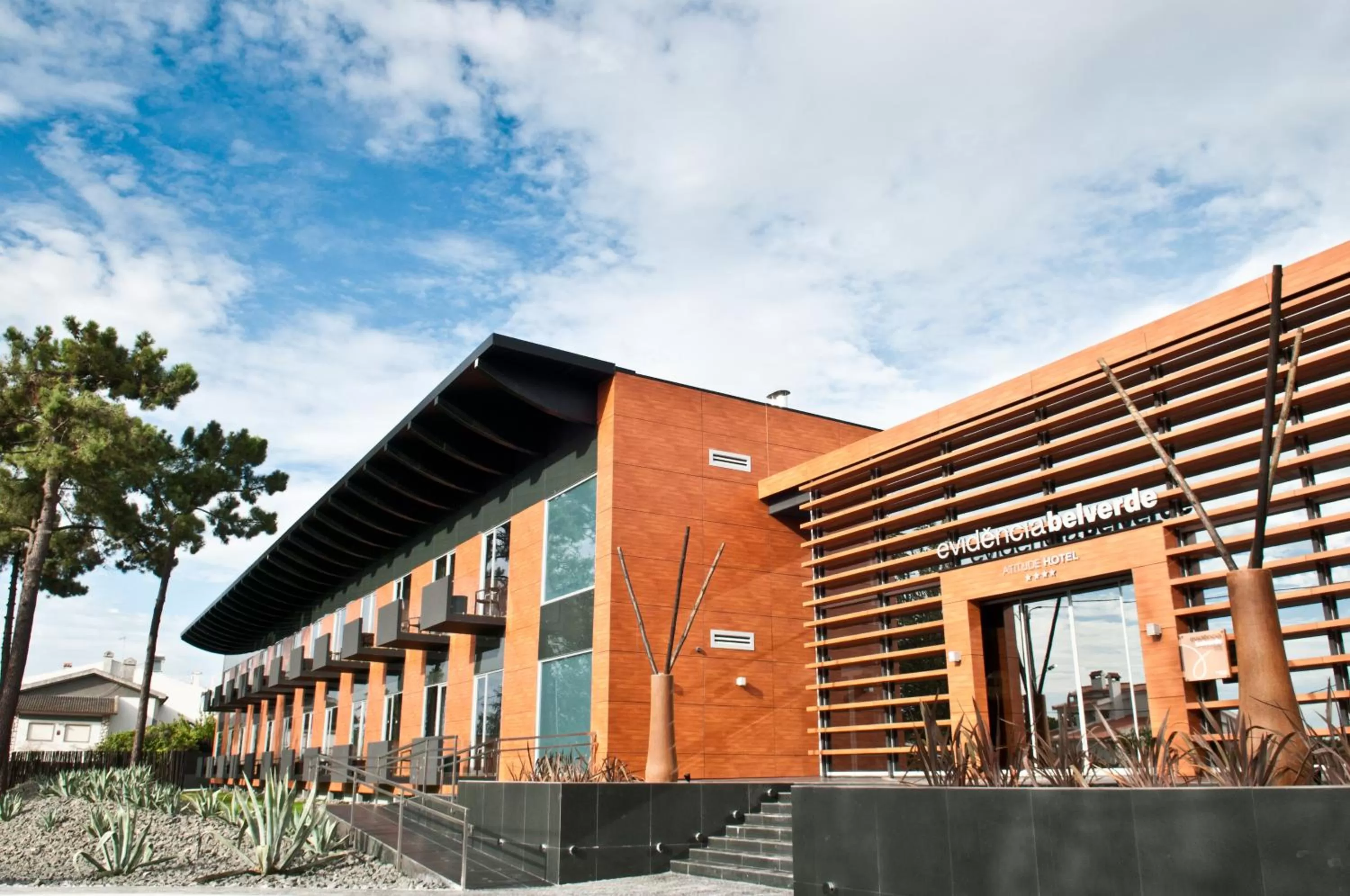 Property building in Evidencia Belverde Hotel