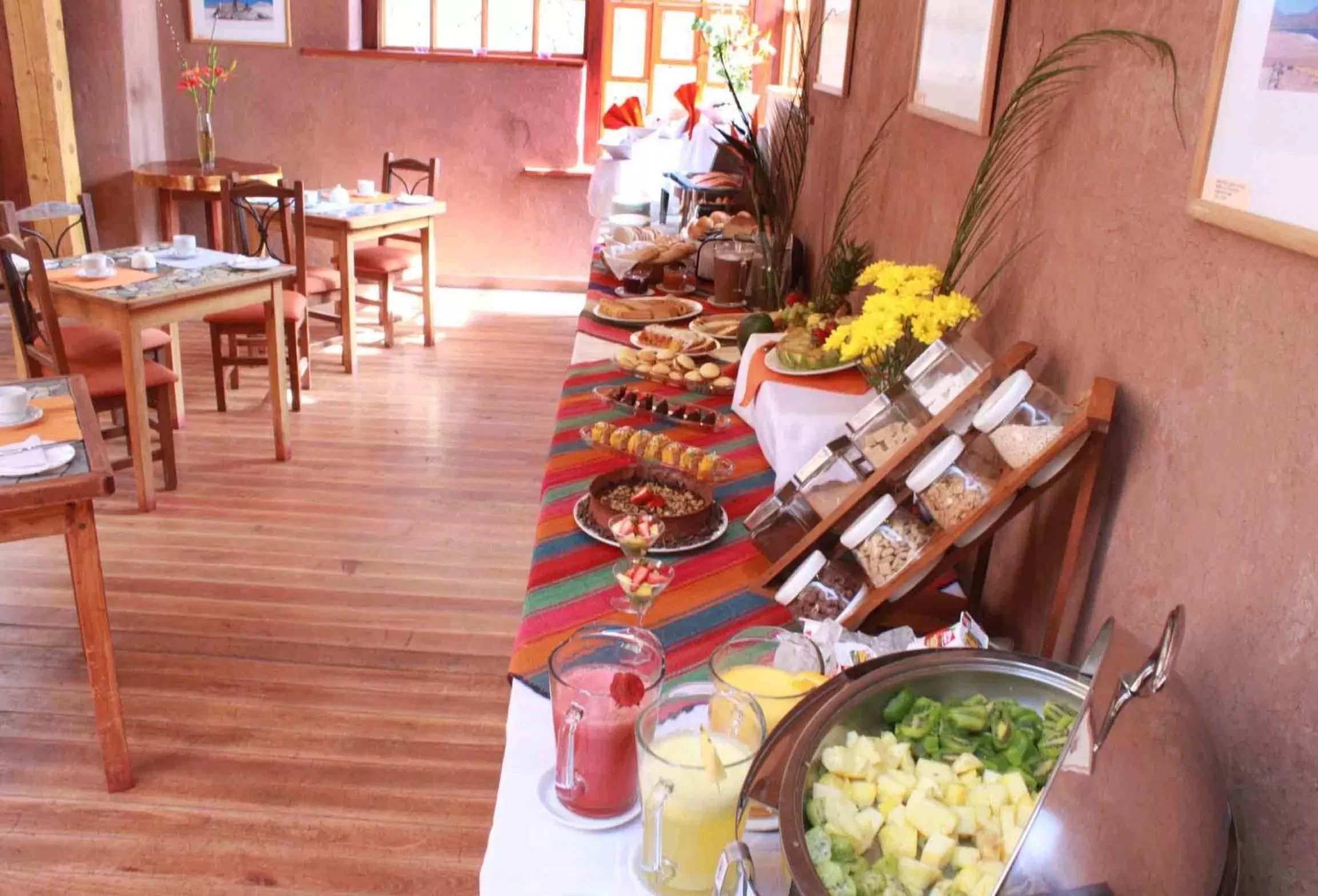 Buffet breakfast in Hotel Kimal