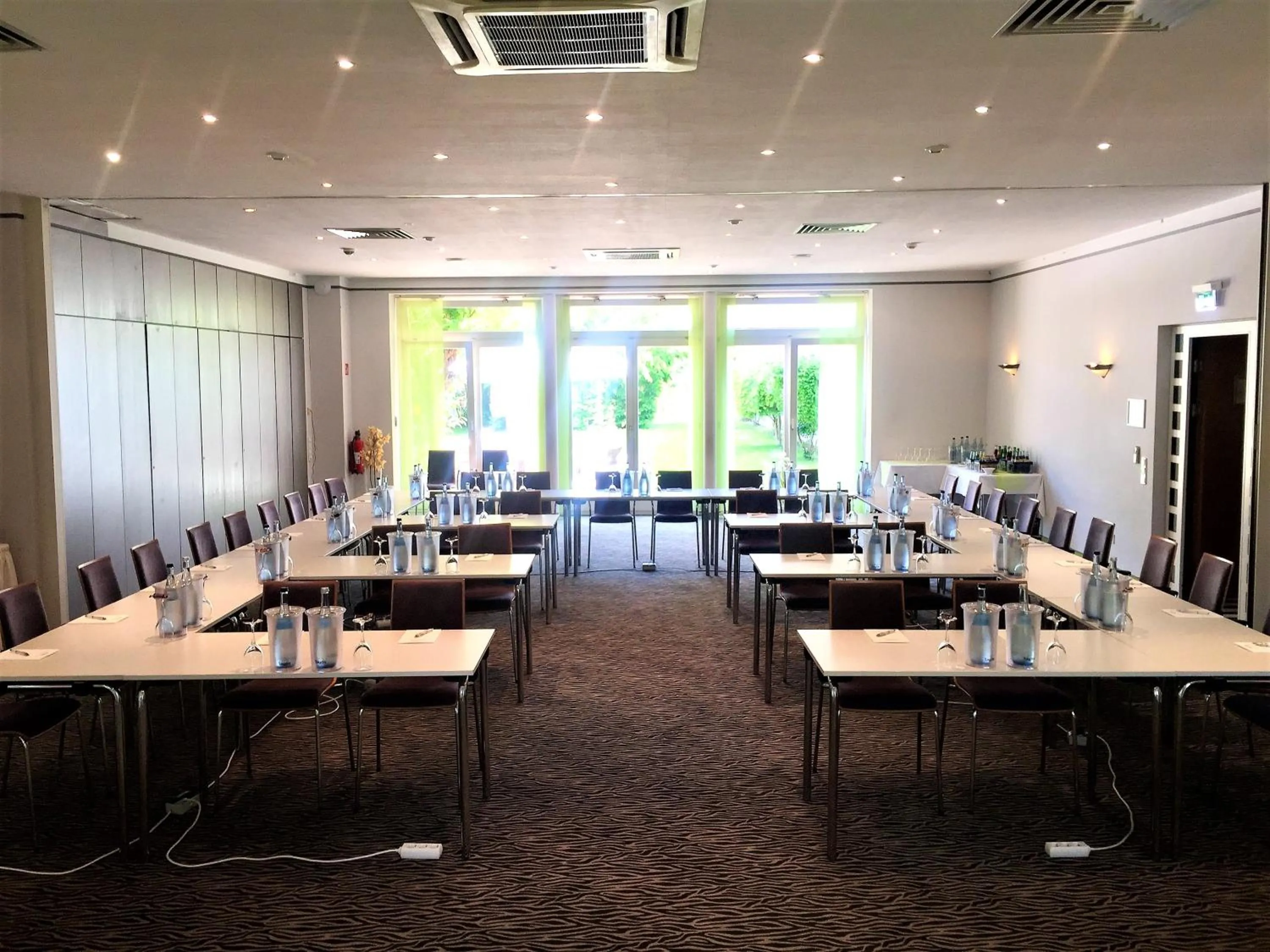 Business facilities in Hotel Ambiente Walldorf