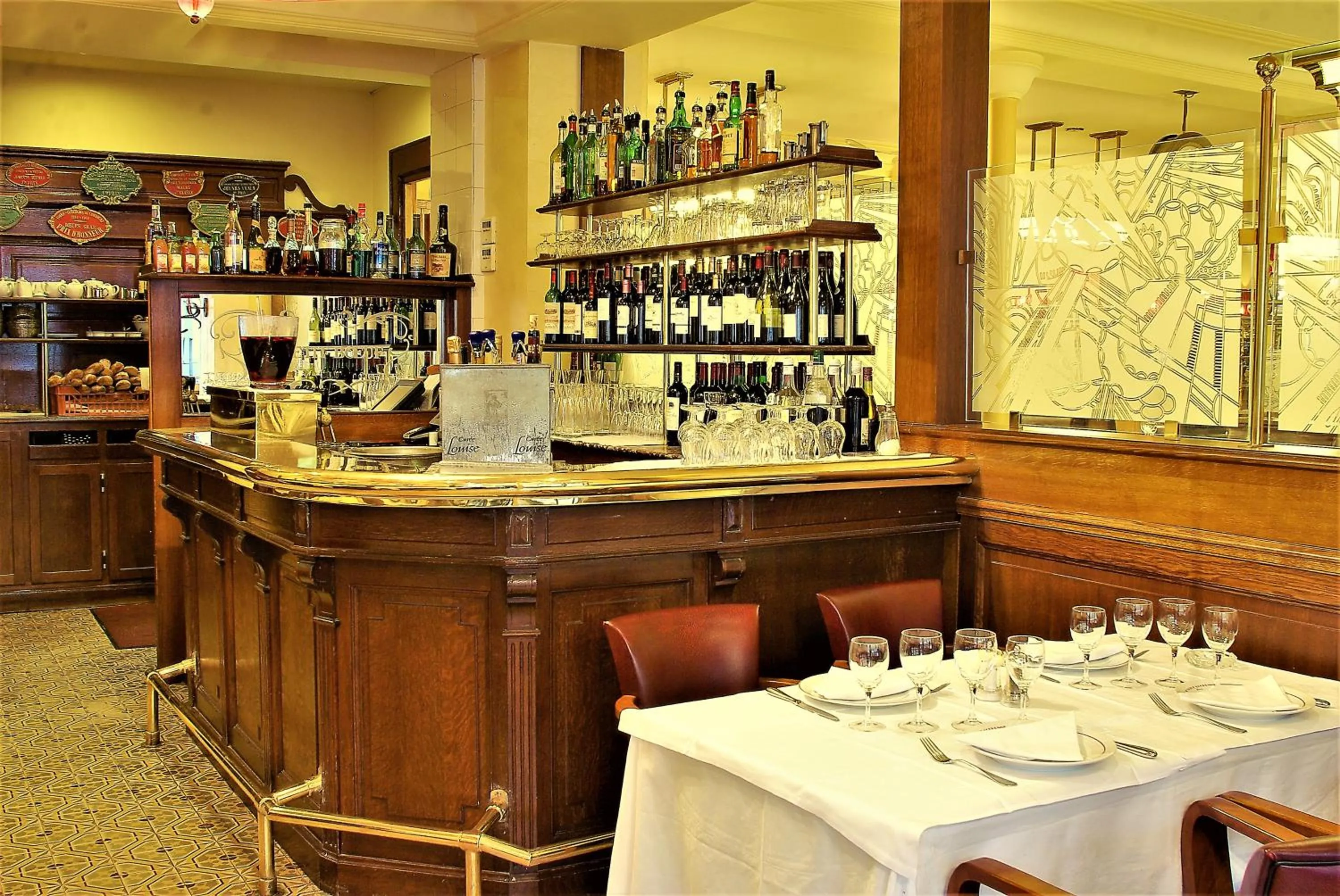 Lounge or bar in Hotel Restaurant Au Boeuf Couronné