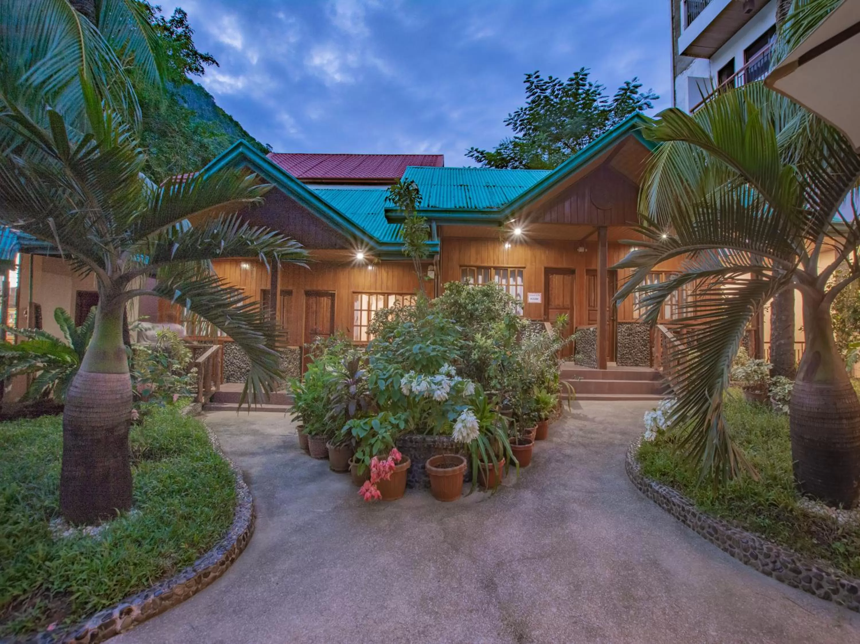 Property building in Jurias Garden Hotel