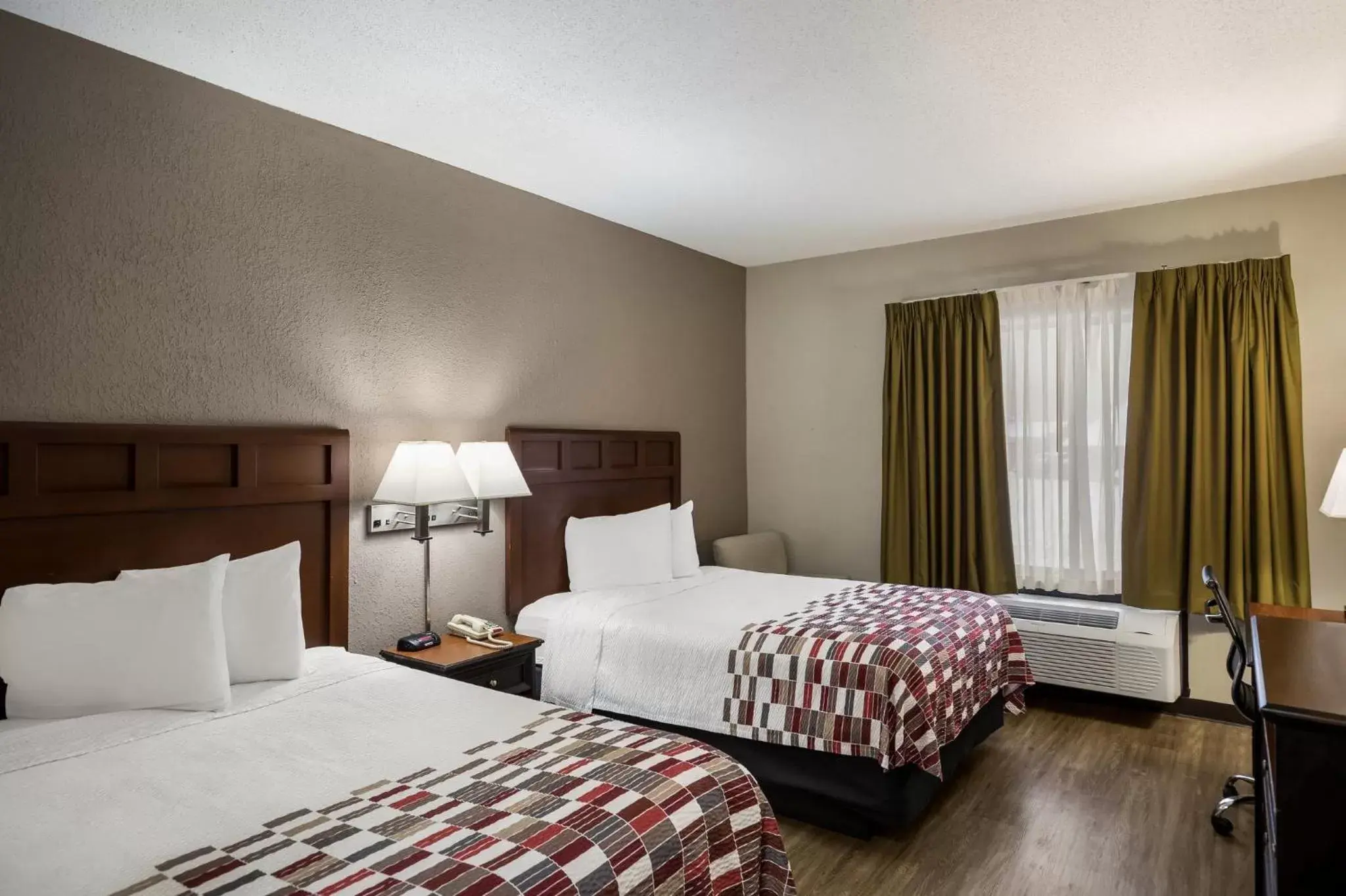 Deluxe Room with Two Double Beds with Kitchenette Non-Smoking in Red Roof Inn & Suites Bloomsburg - Mifflinville Deluxe Room with Two Double Beds with Kitchenette Non-Smoking in Red Roof Inn & Suites Bloomsburg - Mifflinville