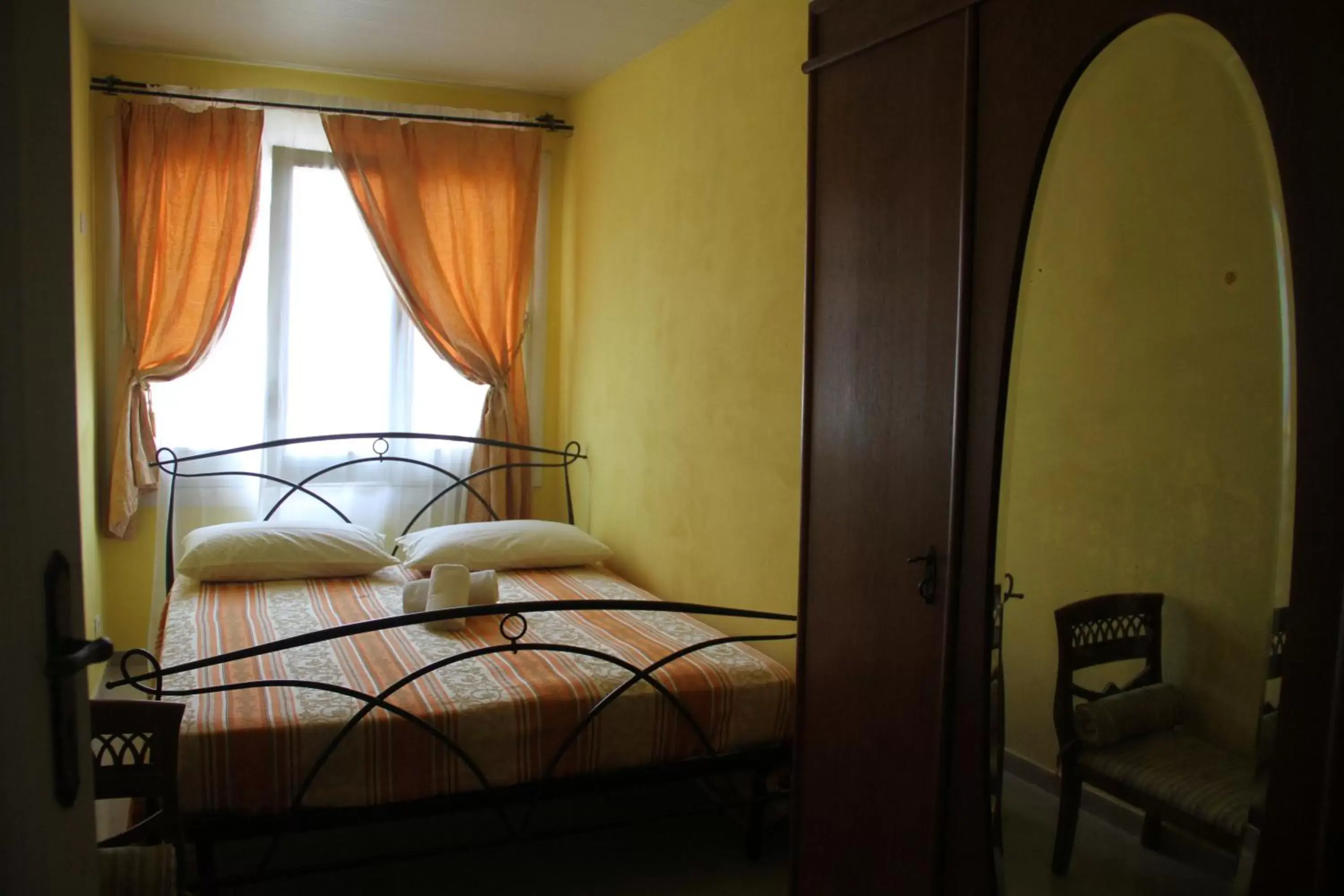 Double Room with Private External Bathroom in B&B Scipponate Double Room with Private External Bathroom in B&B Scipponate