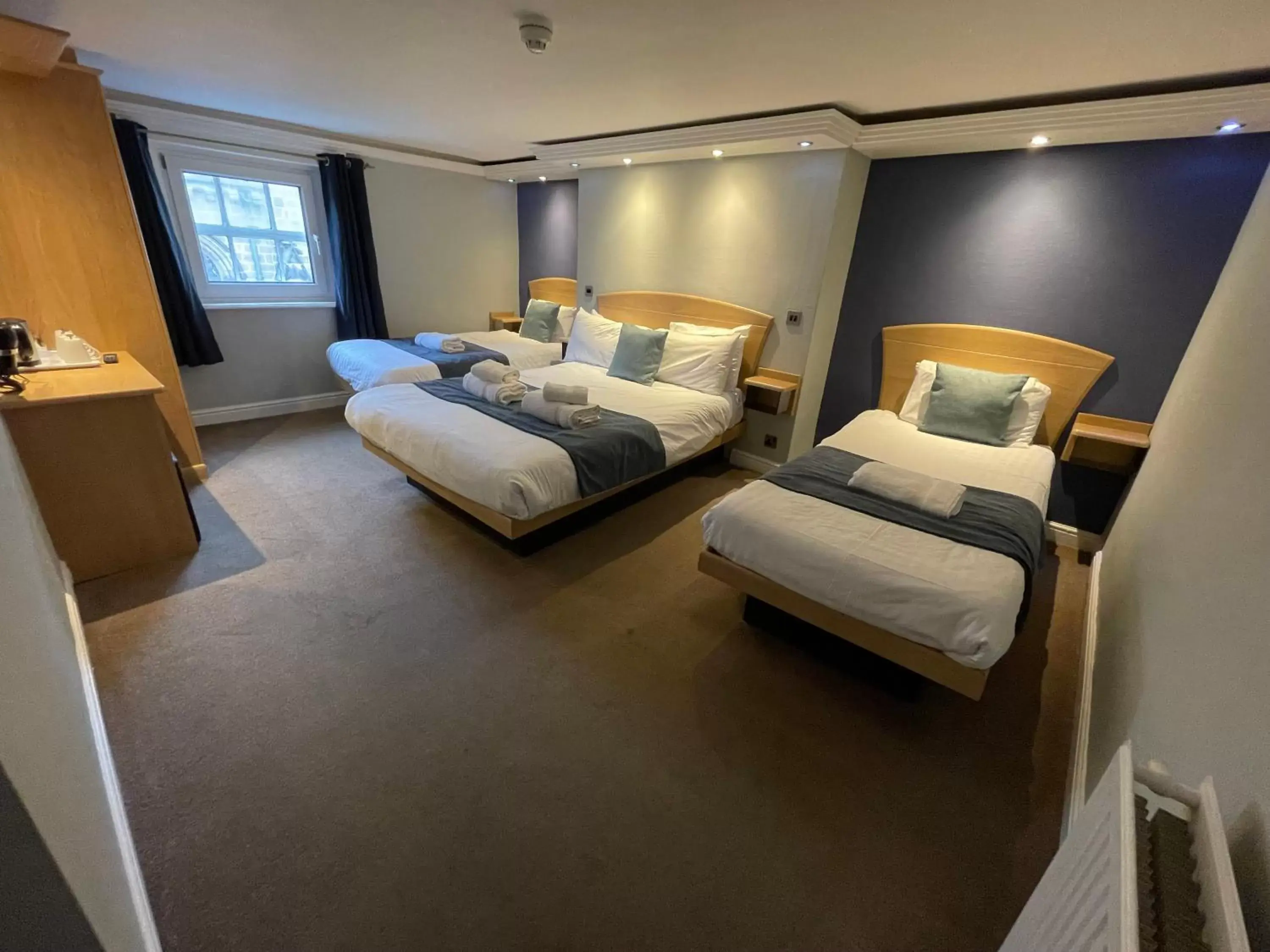 Family Room (4 Adults) in The George Hotel Family Room (4 Adults) in The George Hotel