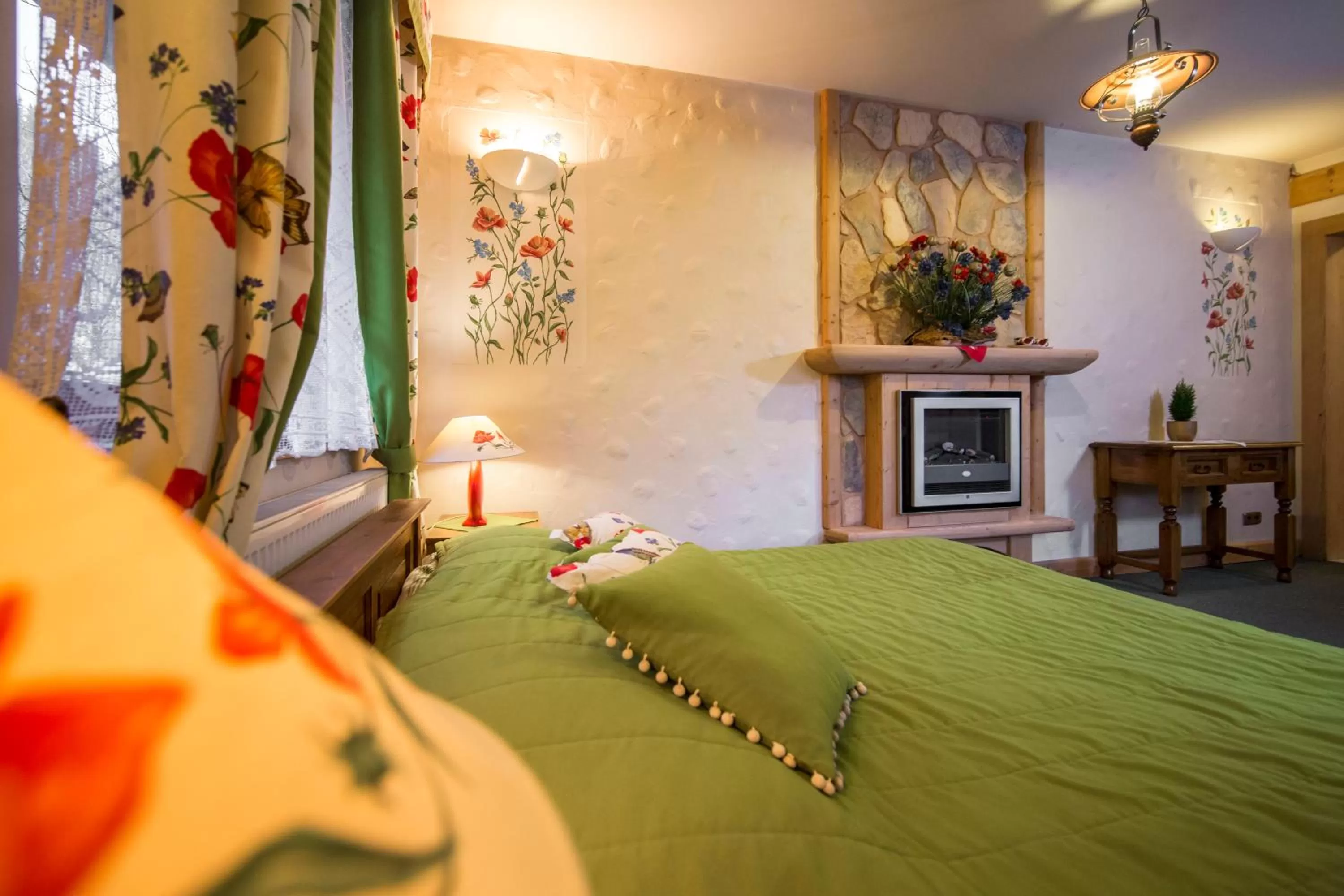 Photo of the whole room, Bed in Leśny Dworek Zakopane