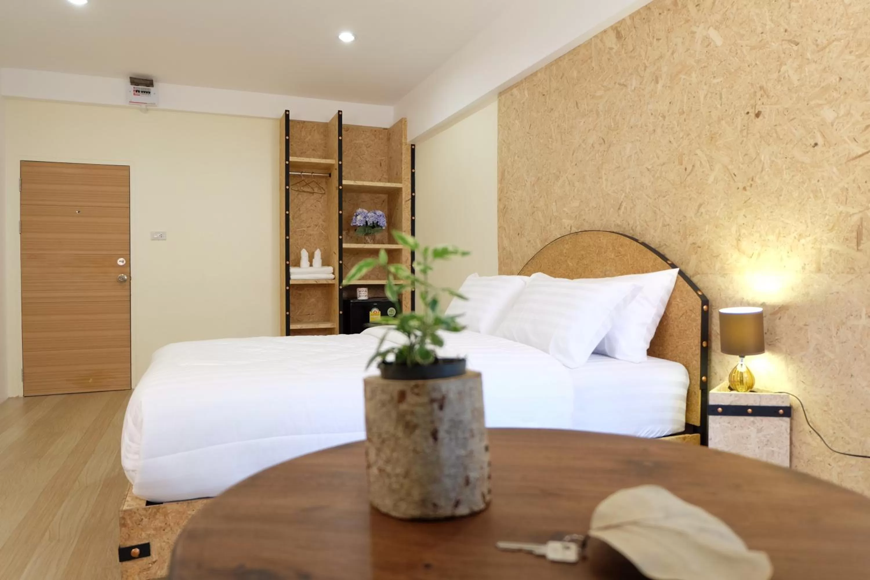 Bedroom, Bed in Area 69 (Don Muang Airport)