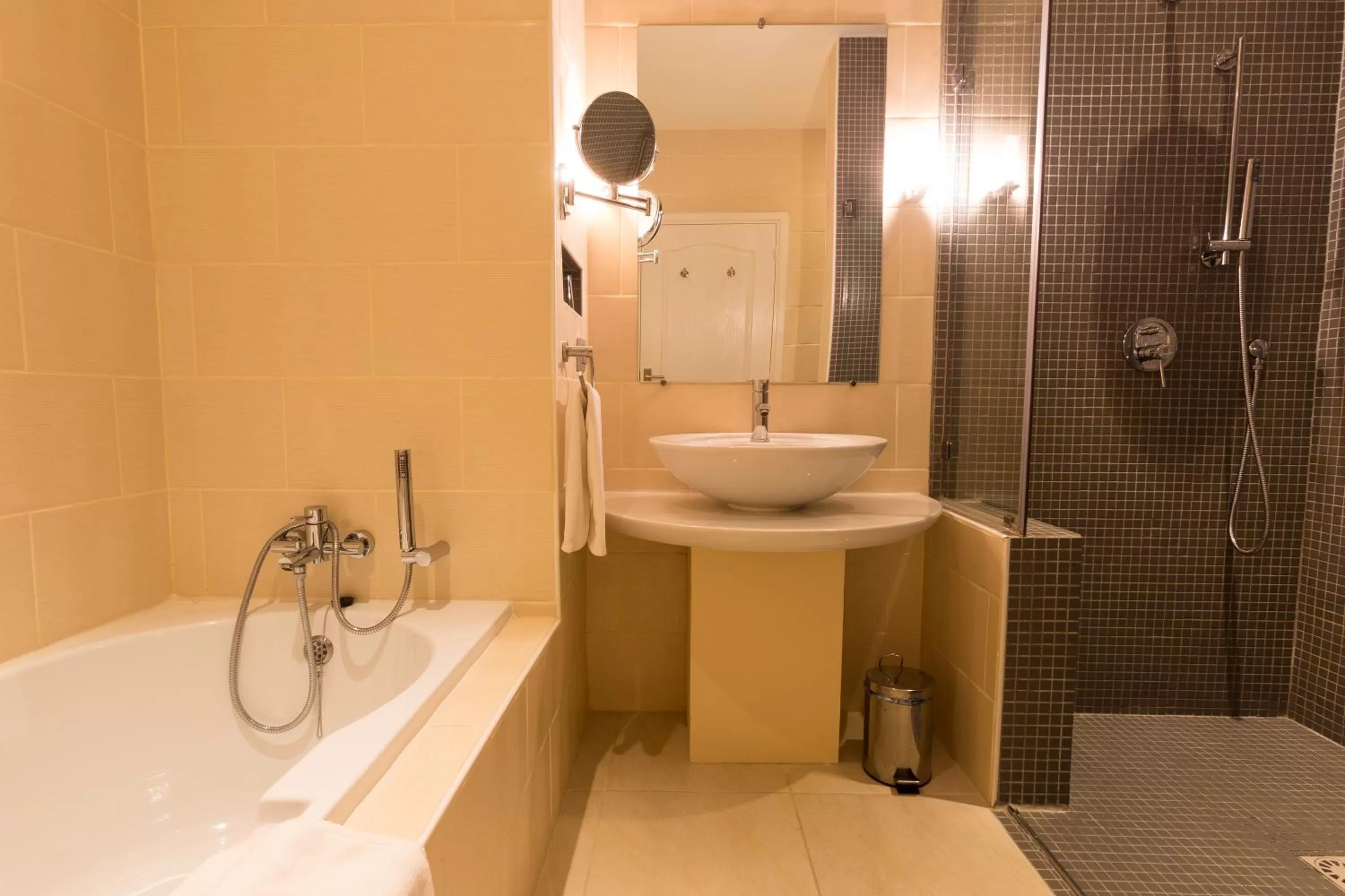 Superior Double Room - single occupancy in Calypso Hôtel