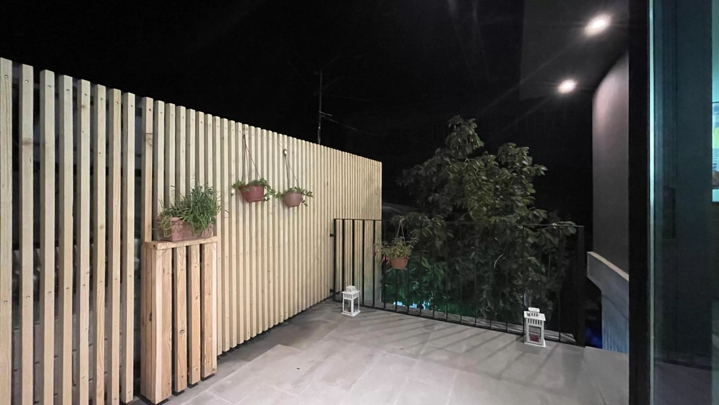 Night in Armine's B&B